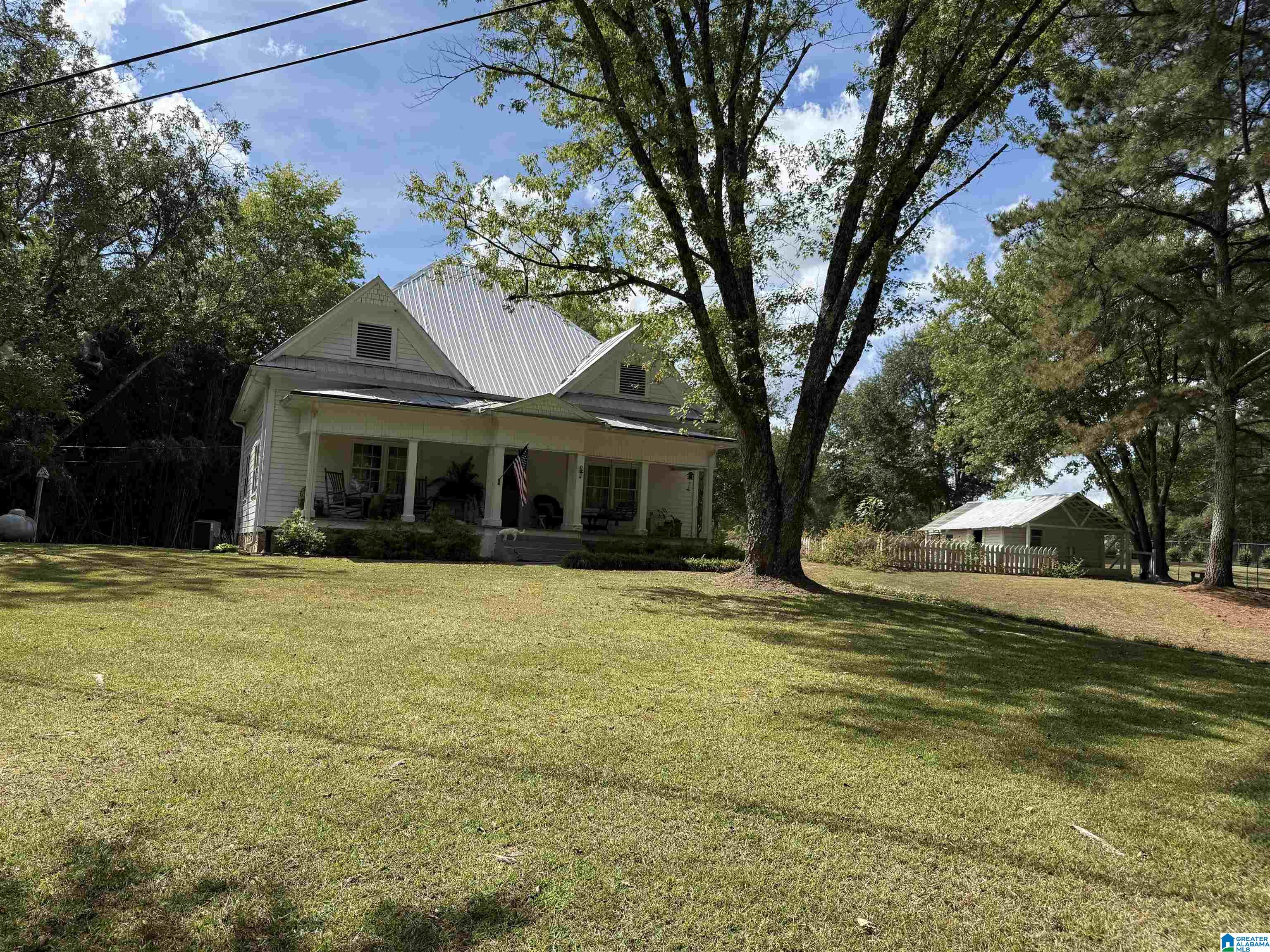 285 Peggy Ann Lane — photo