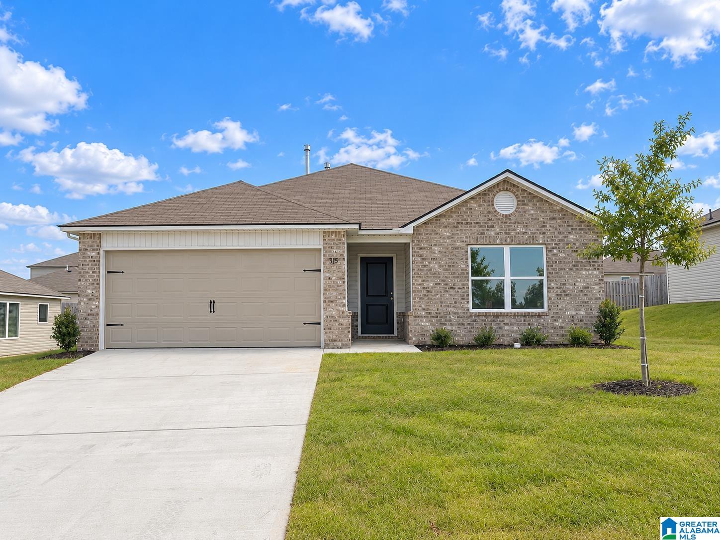 830 Camden Loop — photo