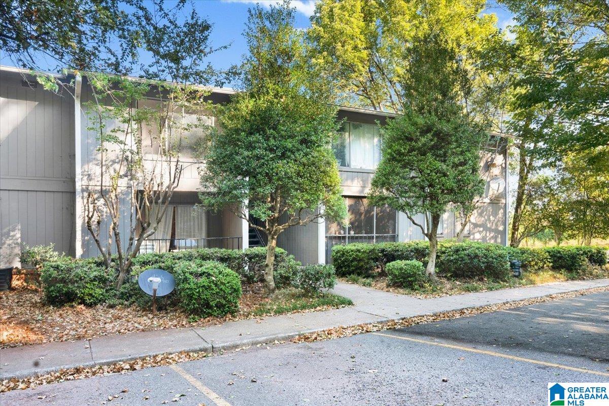 417 Skyview Drive — photo