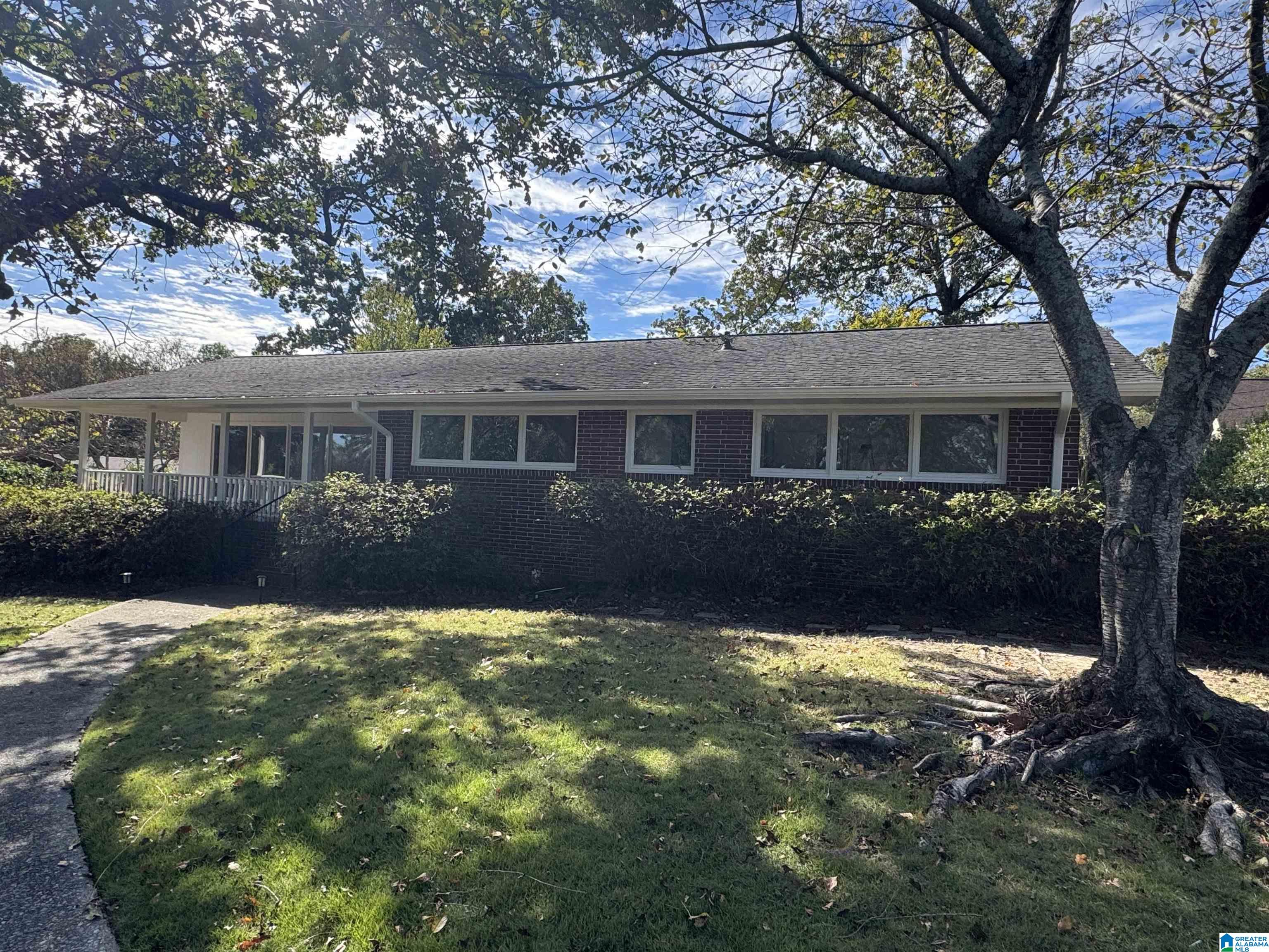 2624 Willow Brook Lane — photo