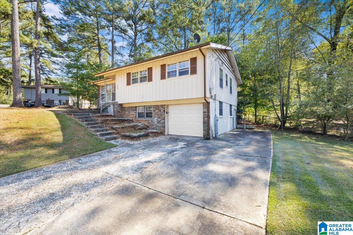 1029 Dawn Drive — photo