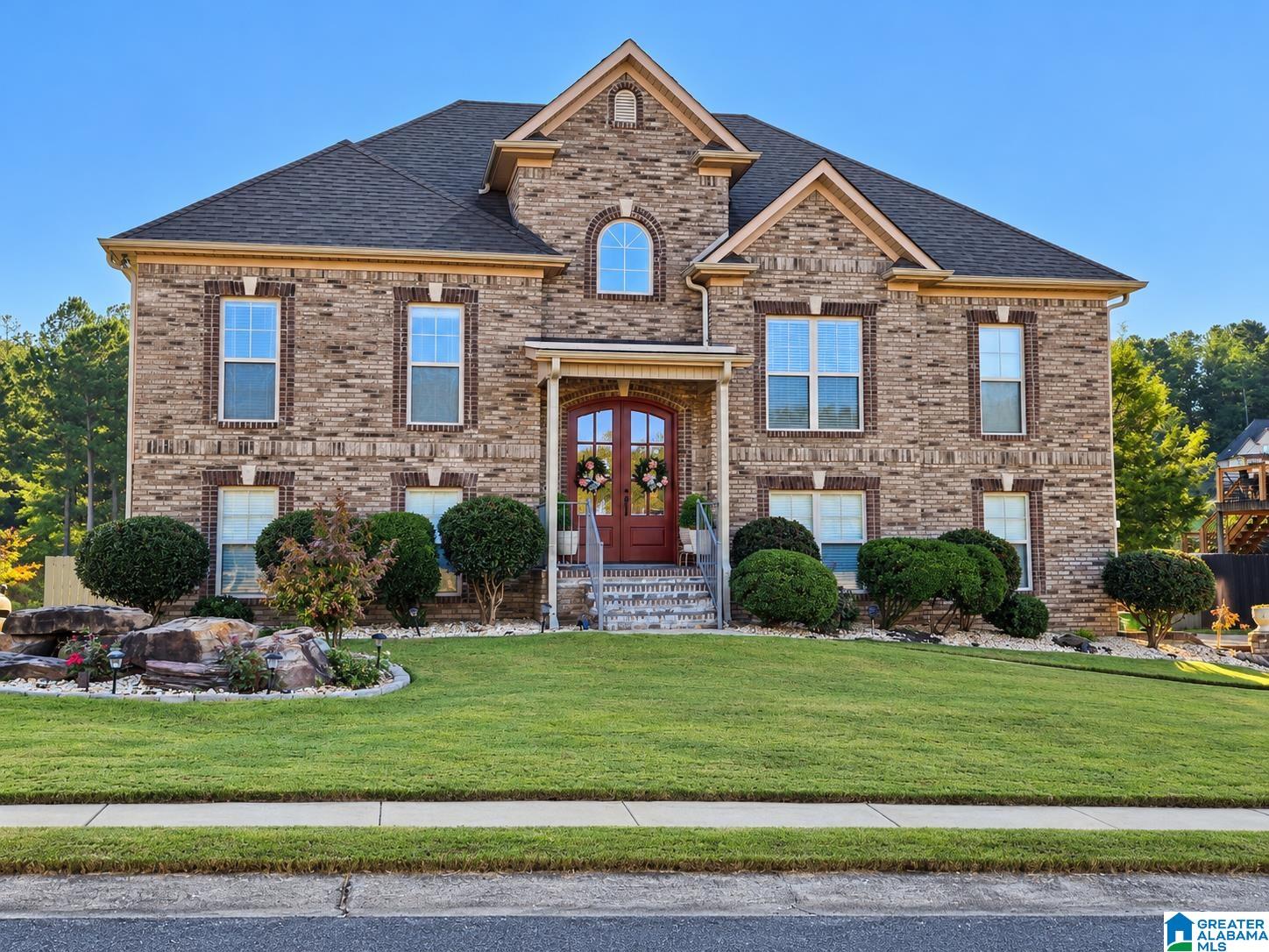 245 Lakeside Drive — photo