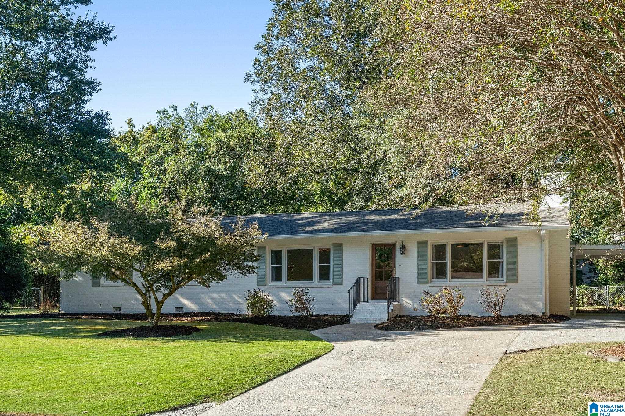 4024 Meadowlawn Drive — photo