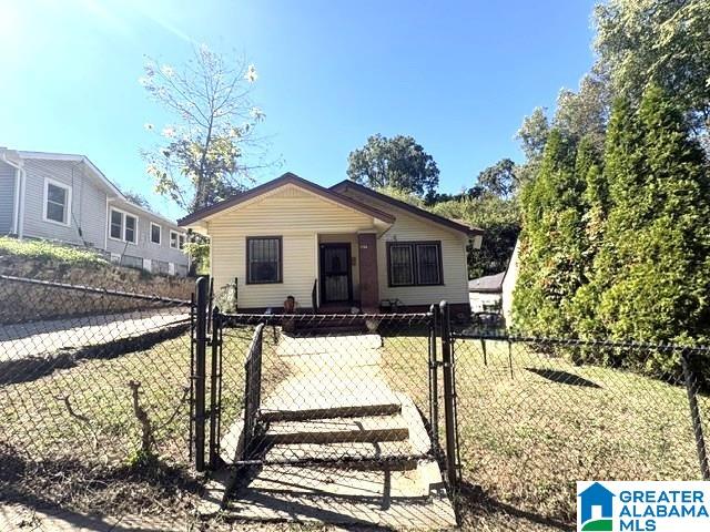 1736 19th Street — photo
