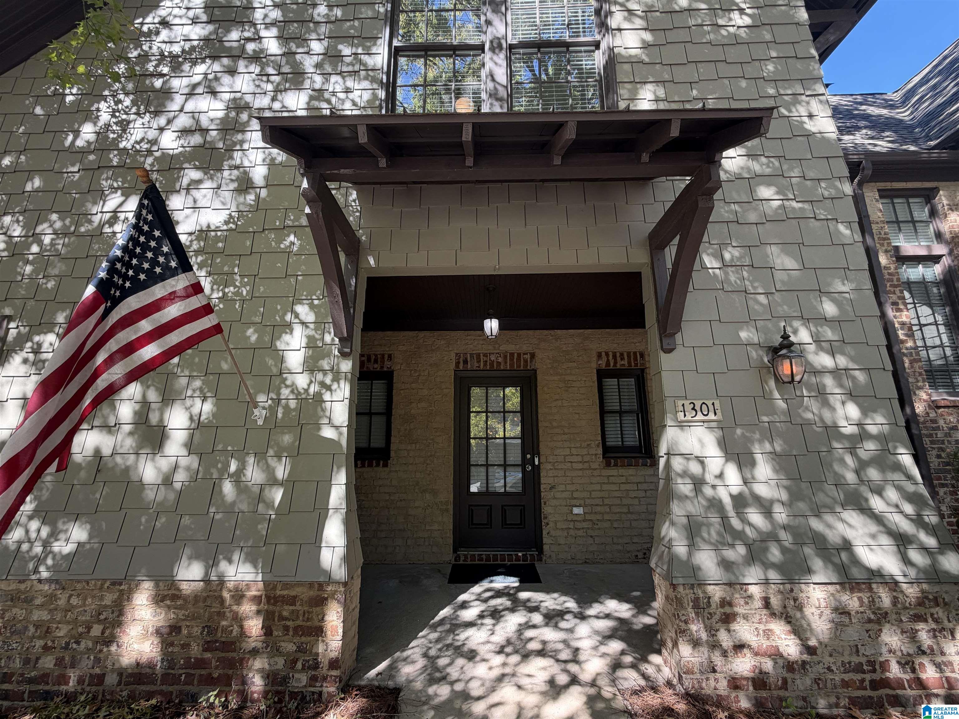 1301 Inverness Cove Drive — photo