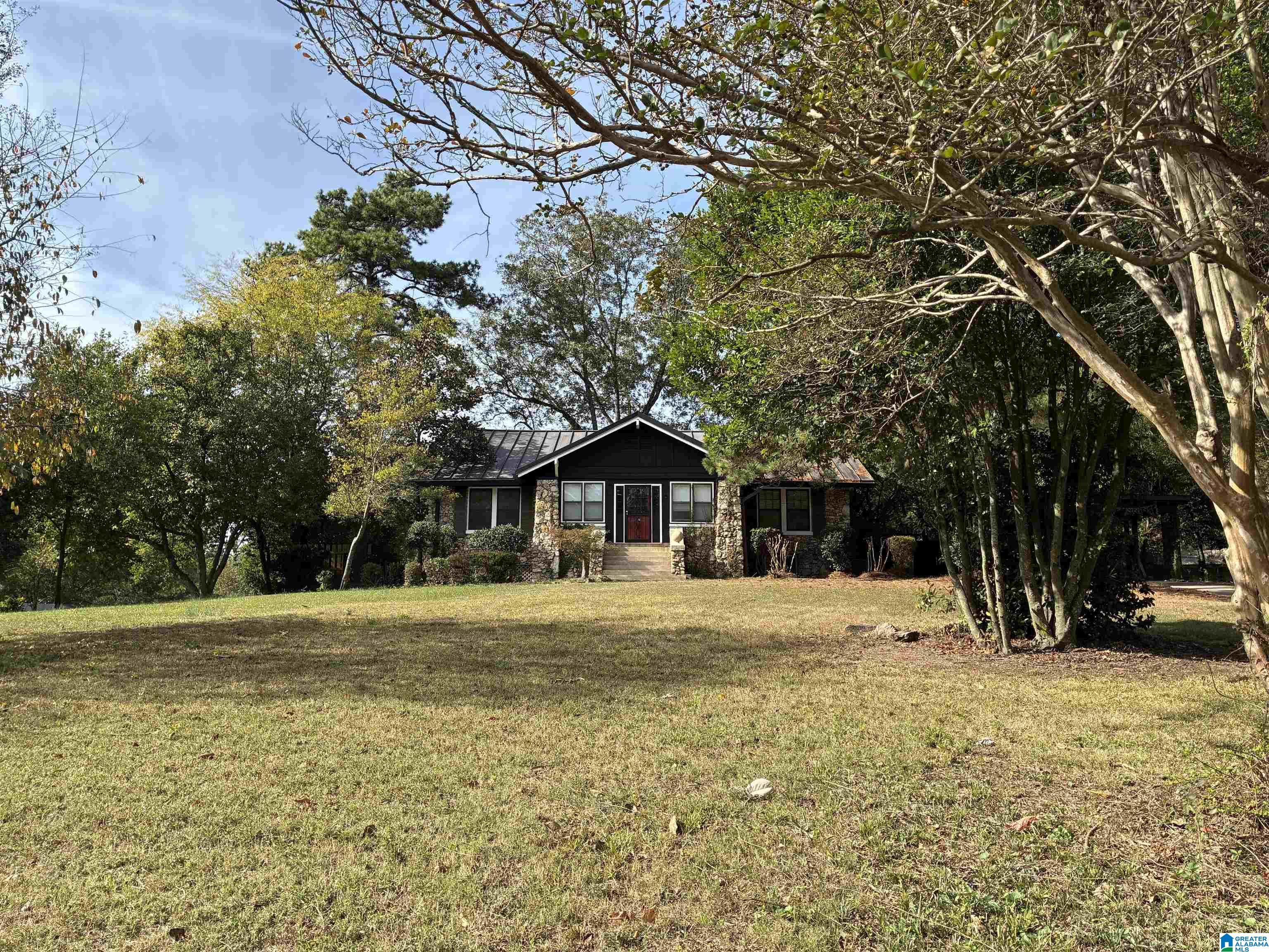 1118 Camellia Road — photo