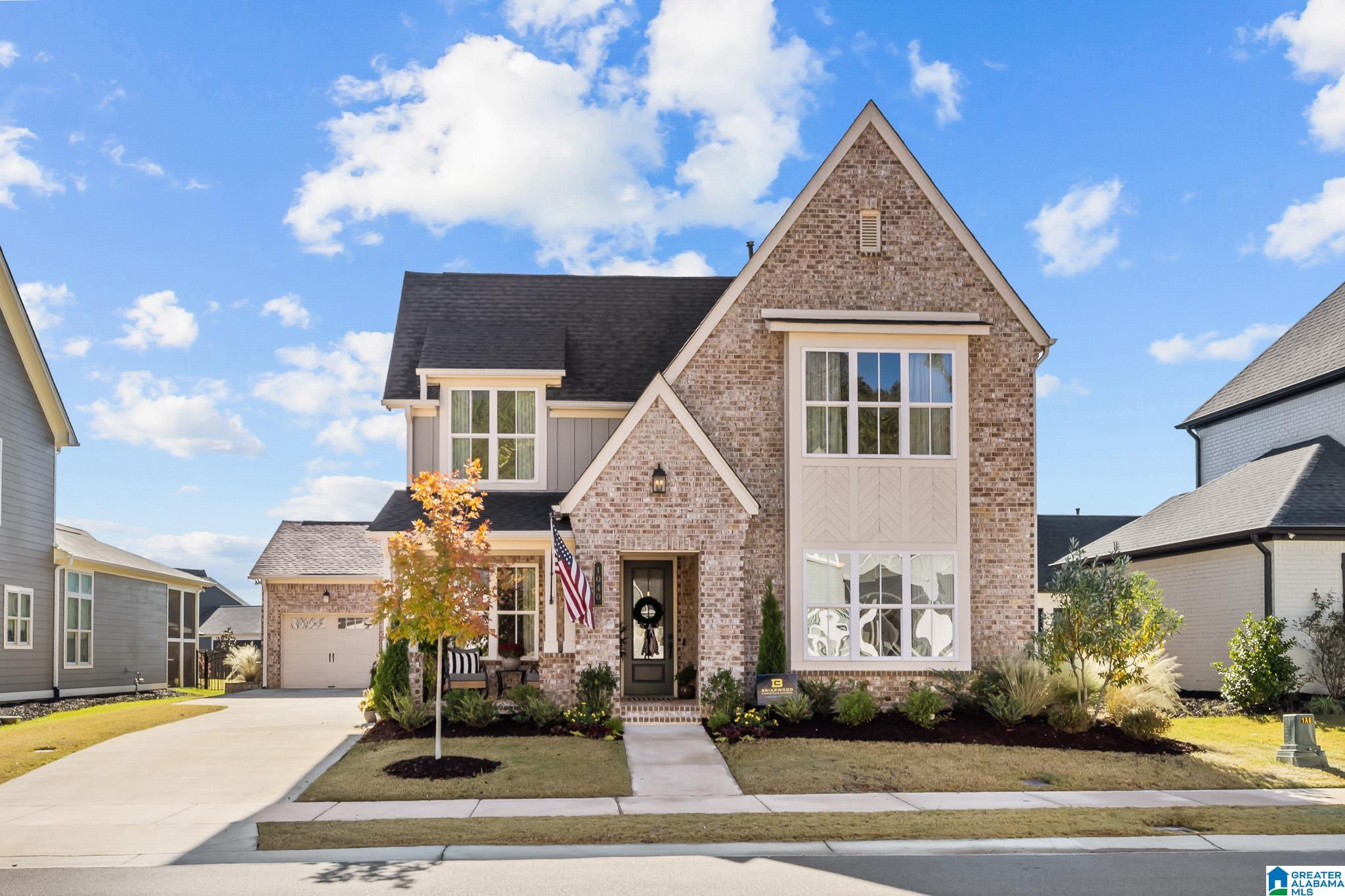 1040 Clifton Road — photo