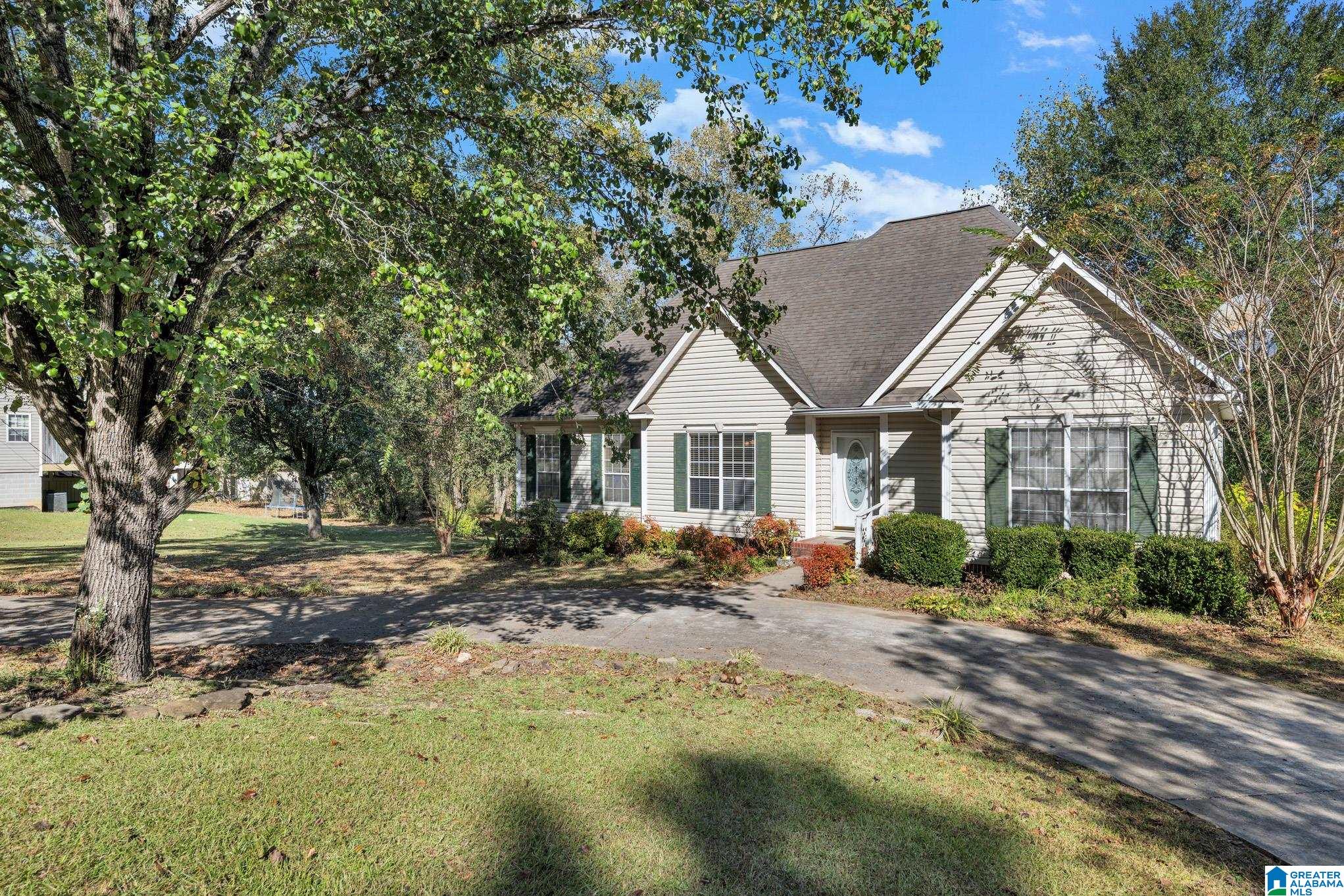 271 Hollow Creek Road — photo