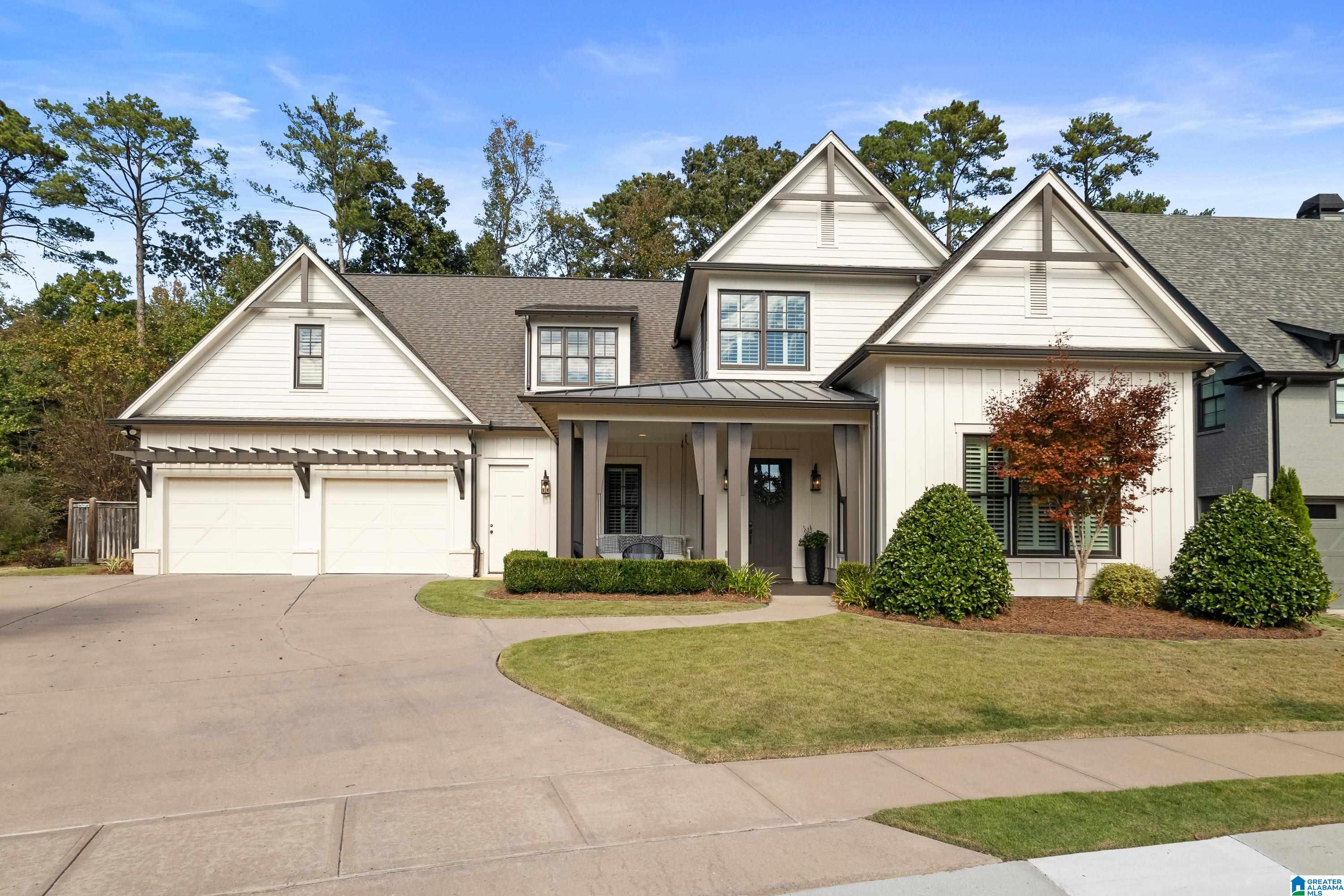 825 Southbend Lane — photo