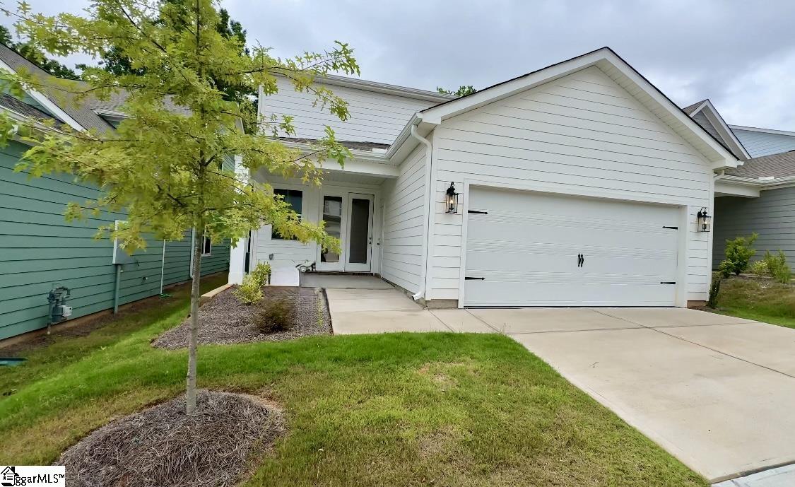 214 Nicolet Drive — photo
