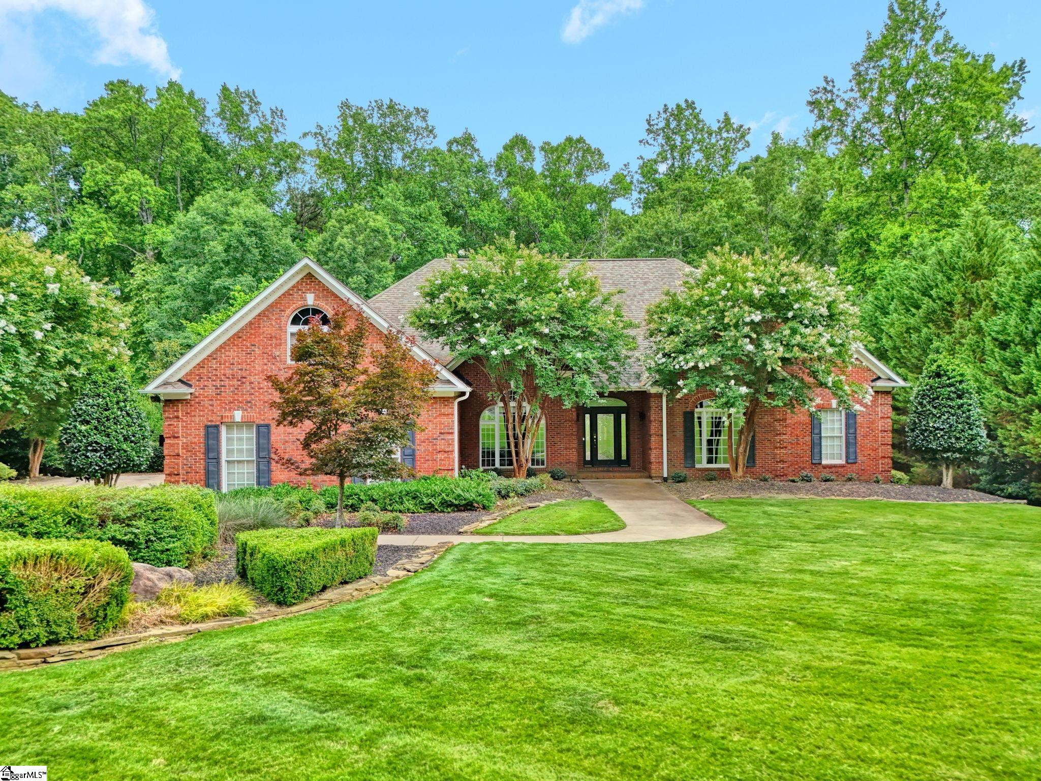 881 Inverness Circle — photo