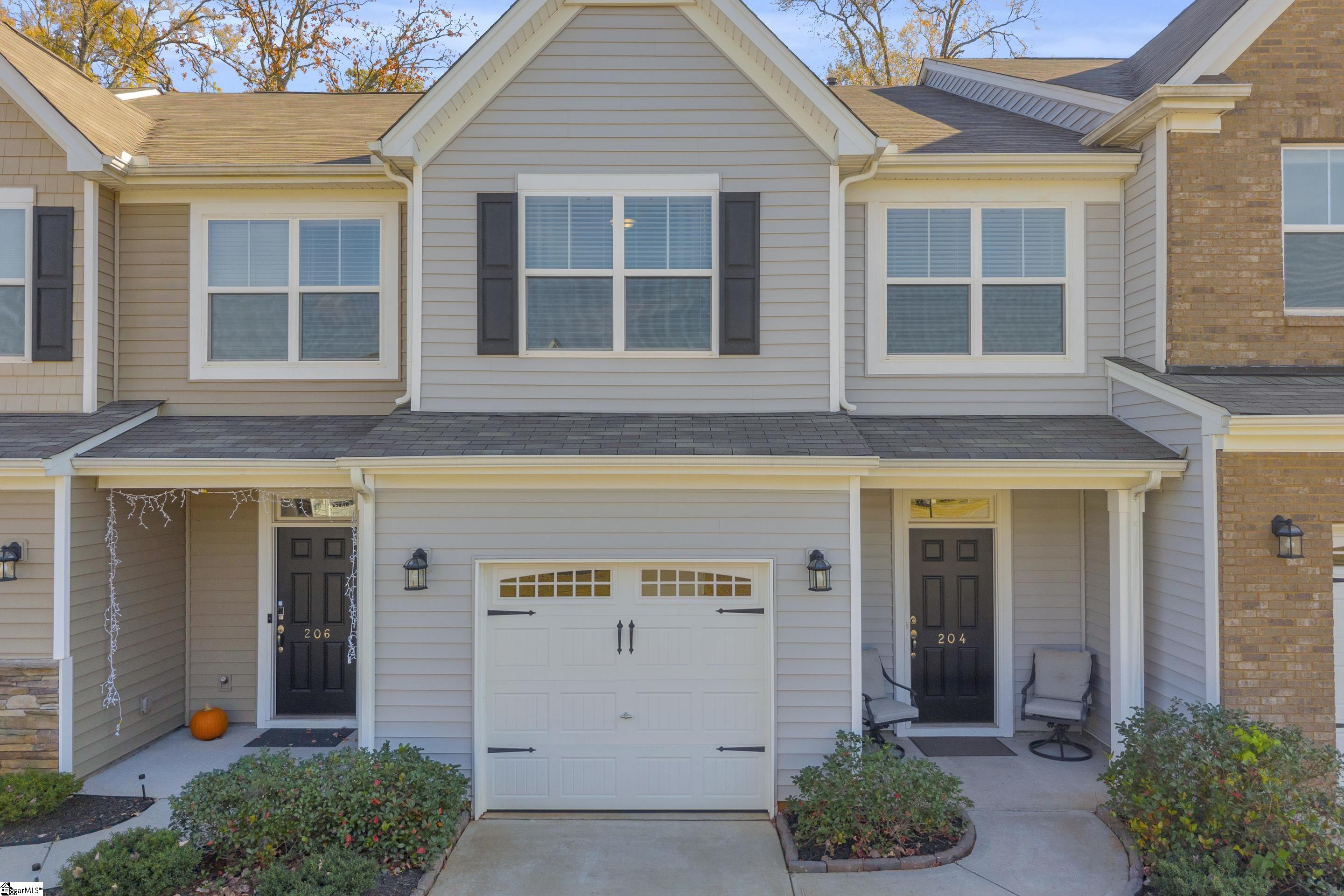 204 Brochaill Court — photo