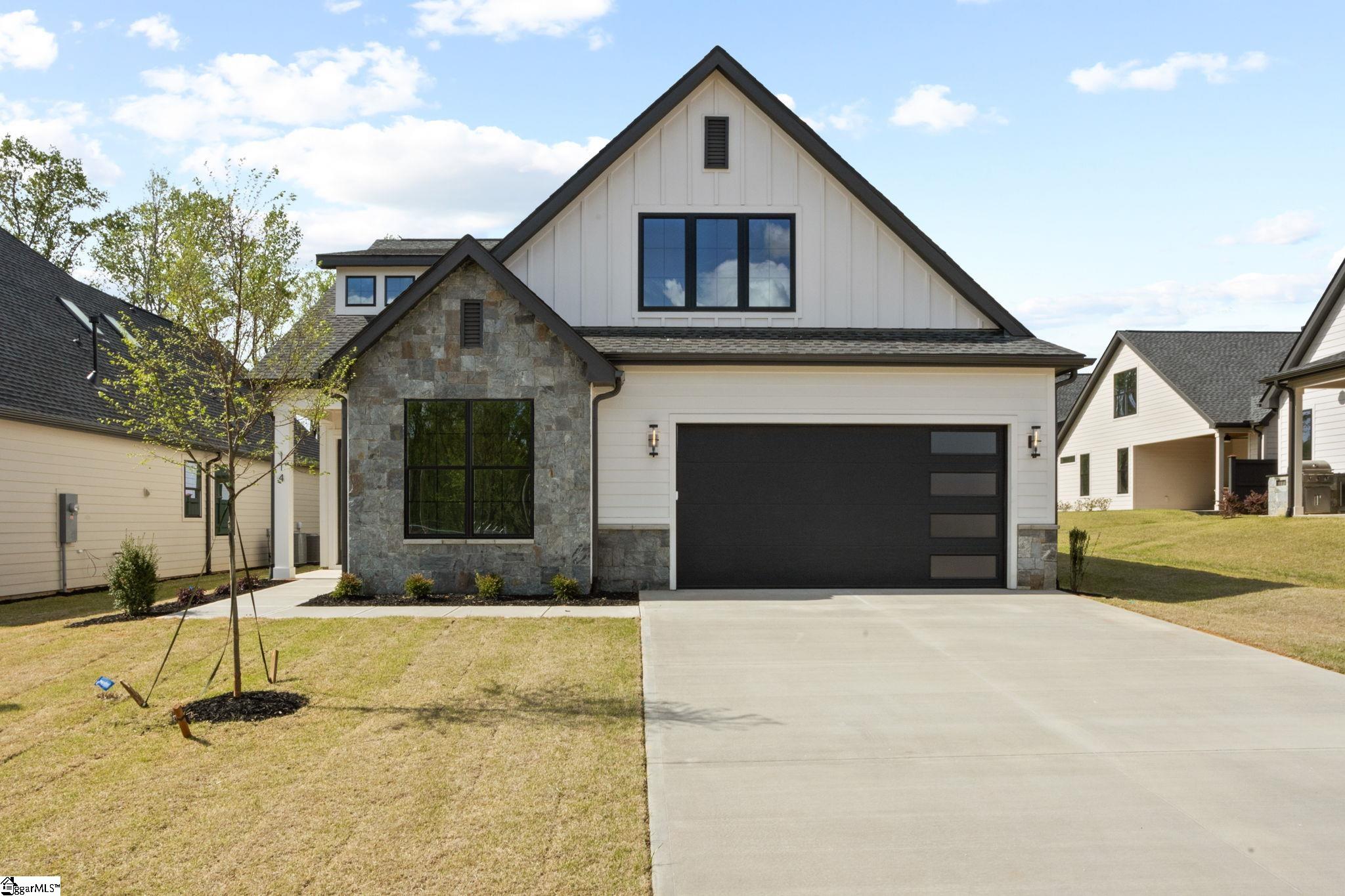 114 Deer Vista Drive — photo