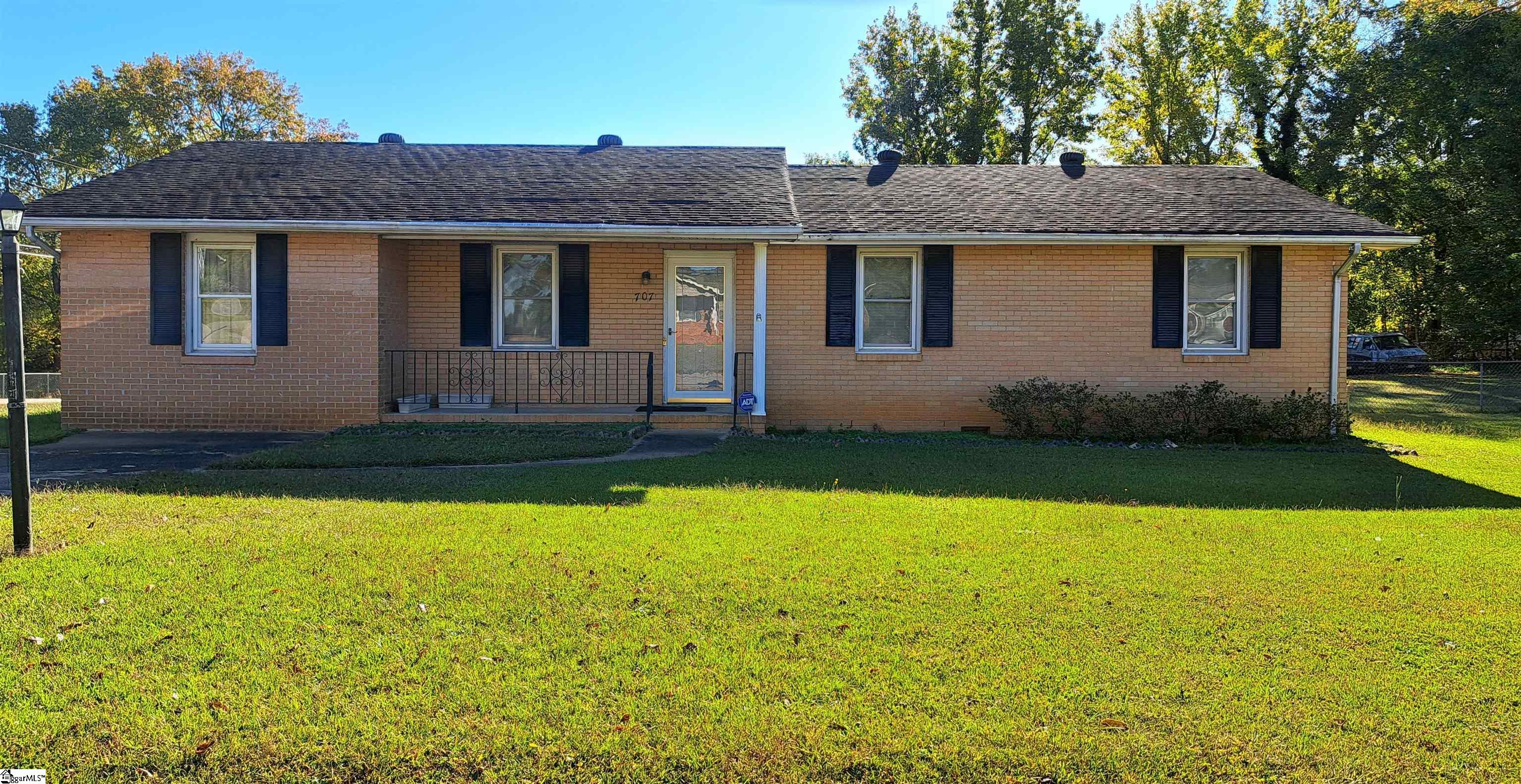 707 Staunton Bridge Road — photo