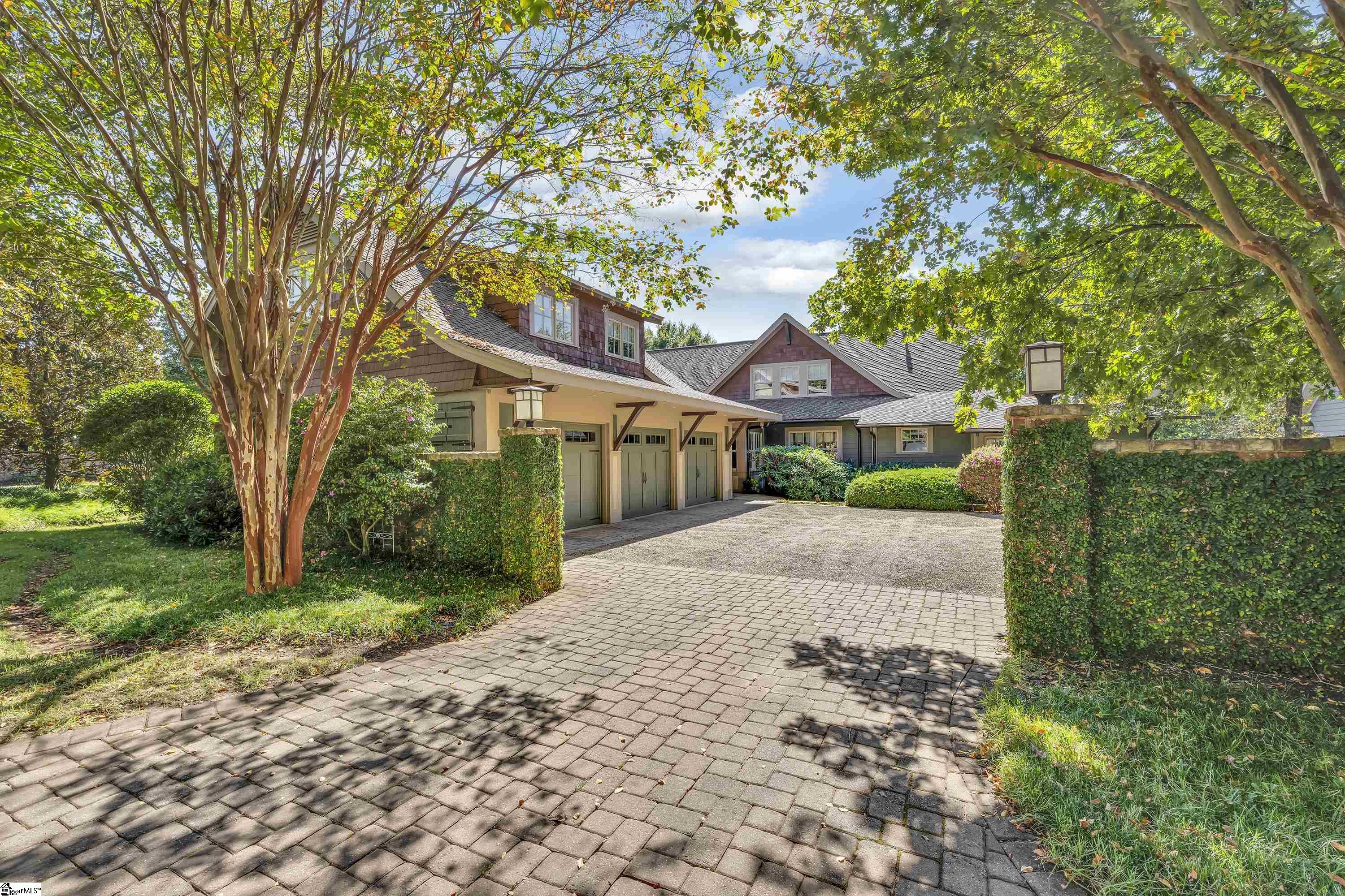 1 Keller's Gate Court — photo
