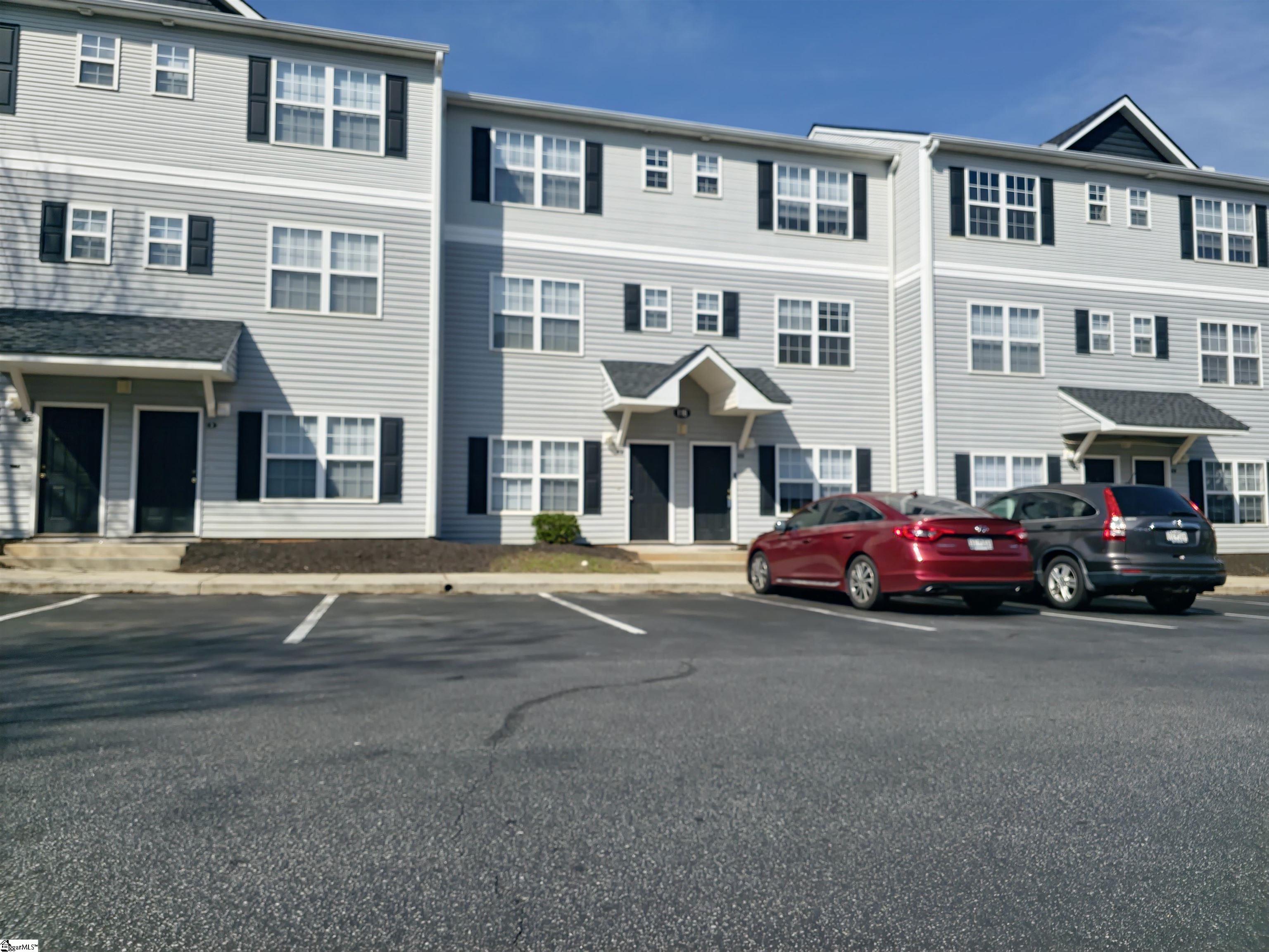 116 University Village Drive — photo