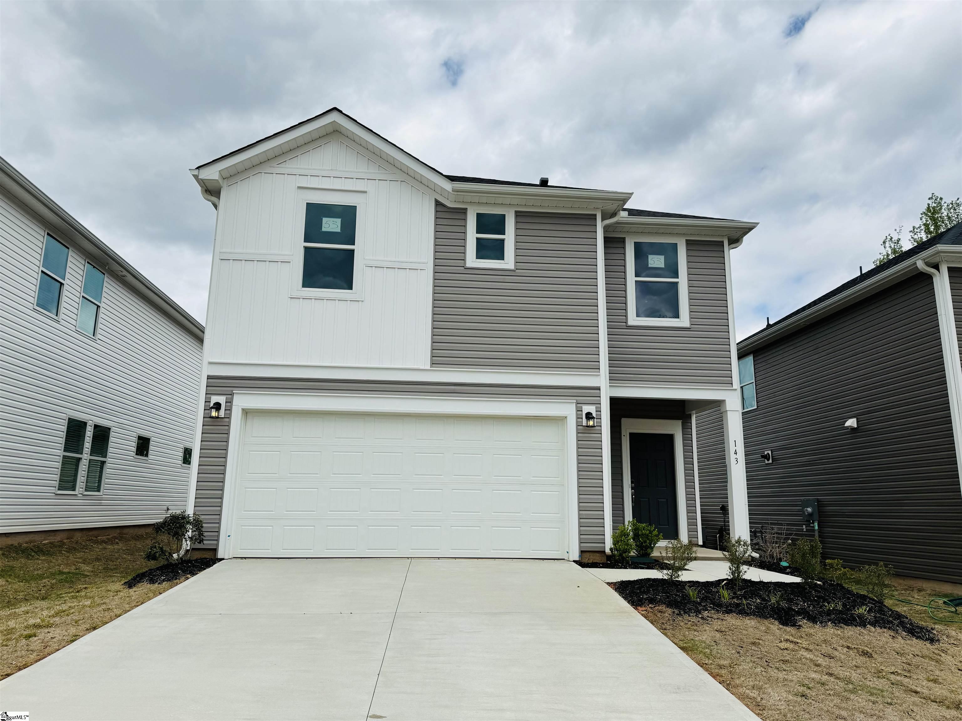143 Longleaf Lane — photo