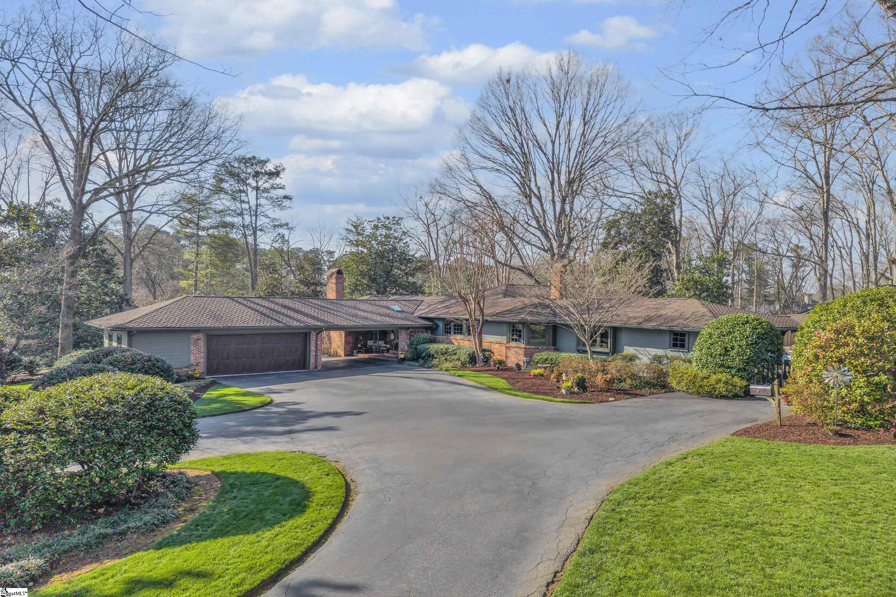 121 Montgomery Drive — photo