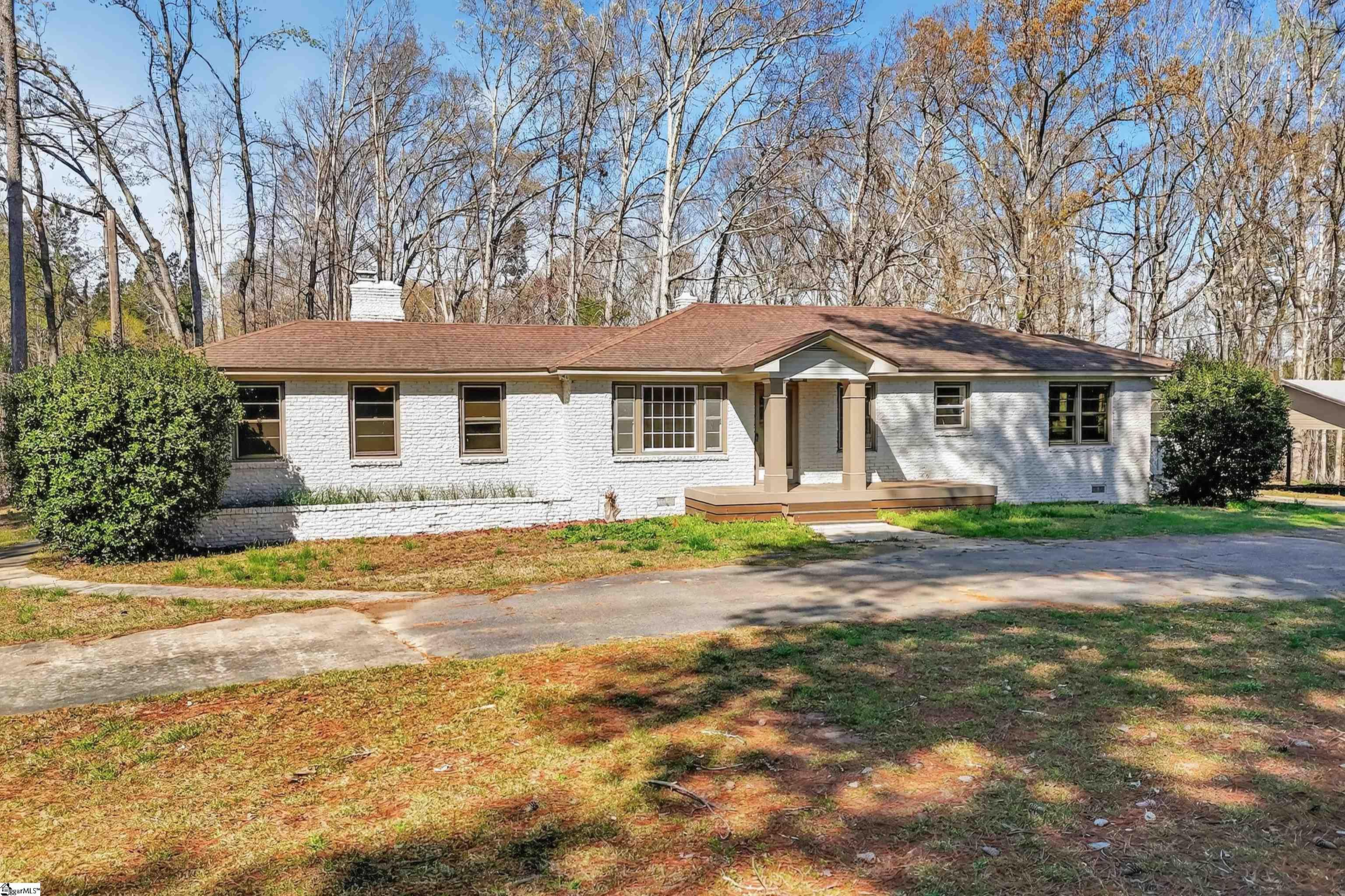 612 Skippers Lodge Road — photo