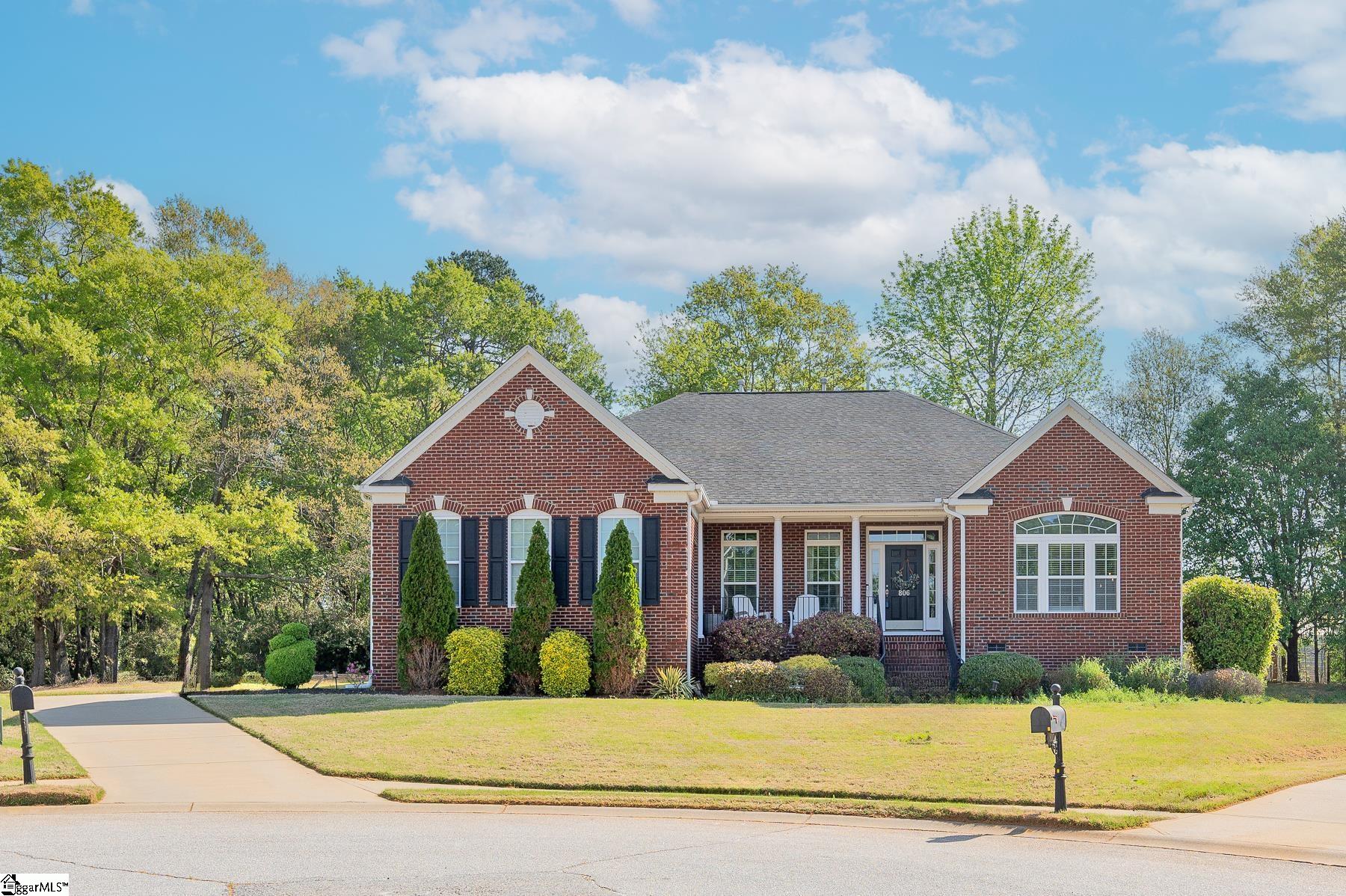 806 Hartscove Court — photo