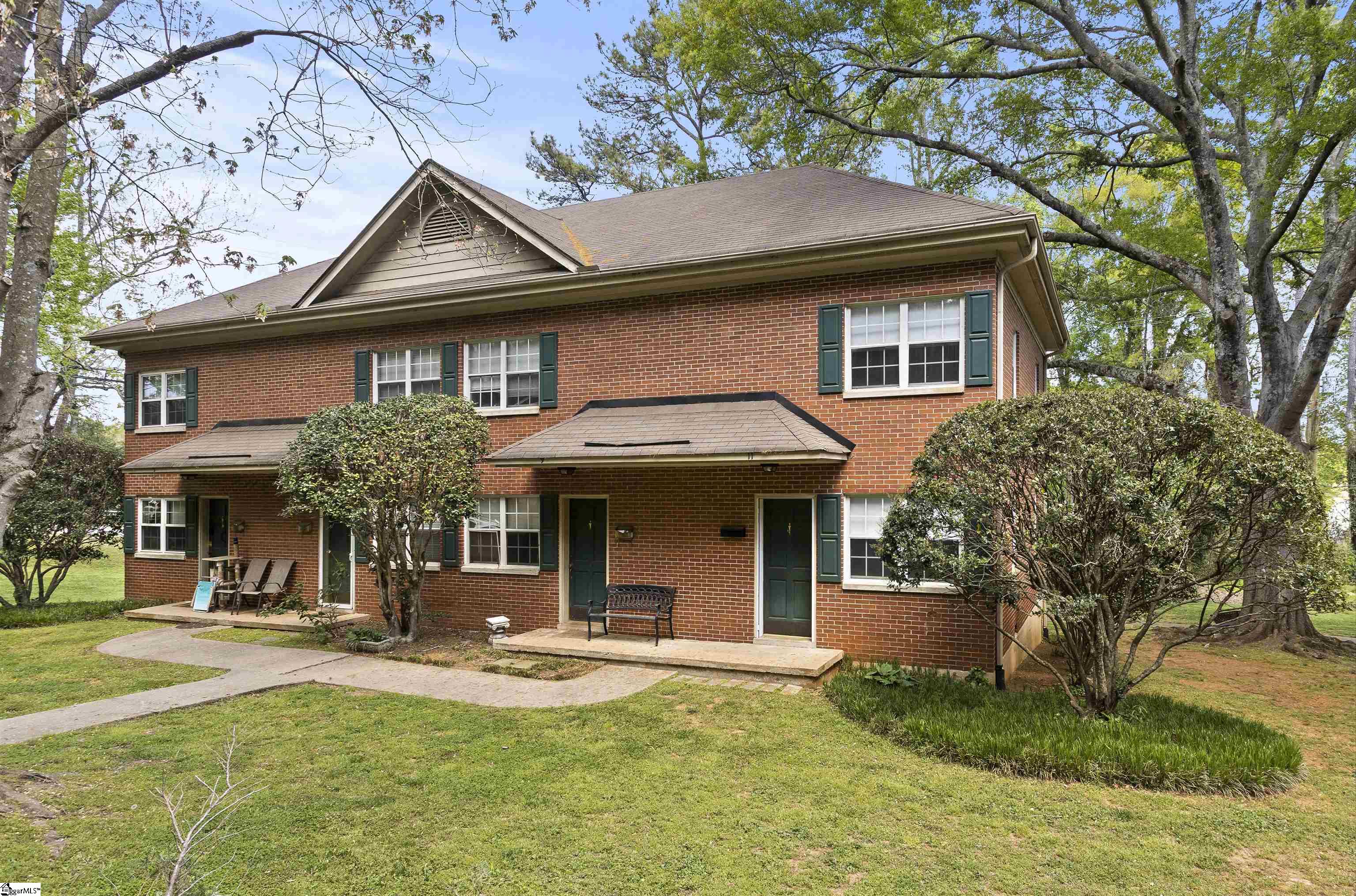 11 Faris Circle — photo
