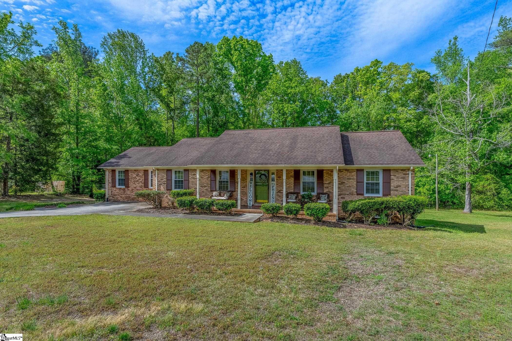 103 Manning Court — photo