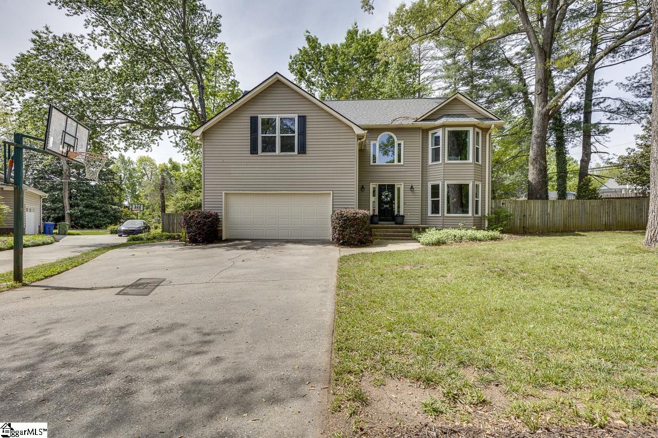200 Forrester Creek Way — photo