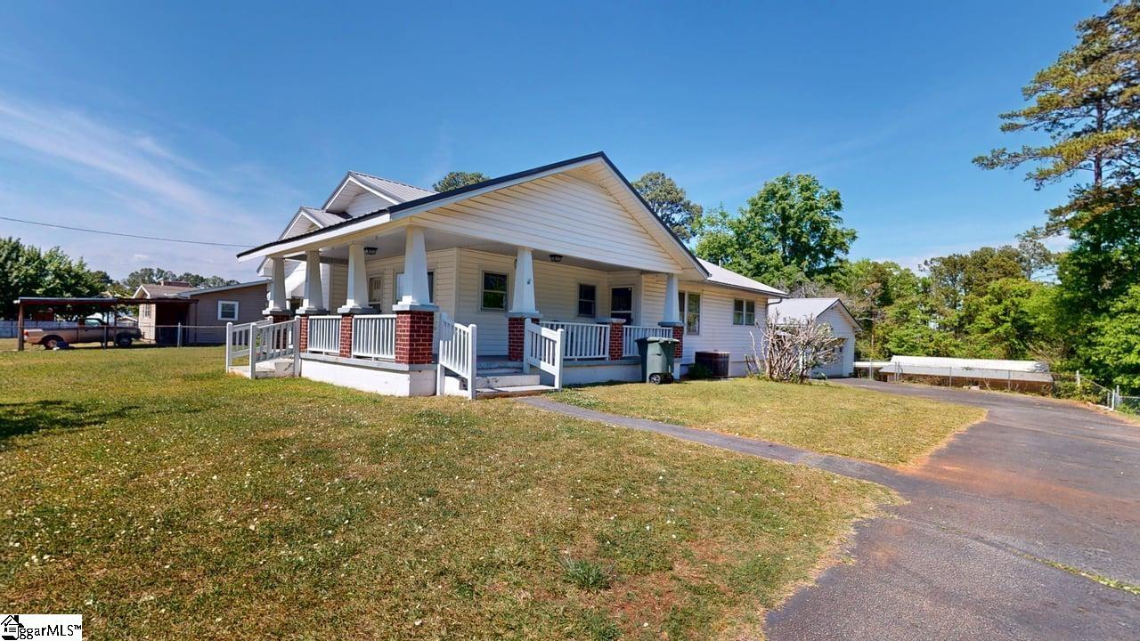 21 Jantzen Court — photo