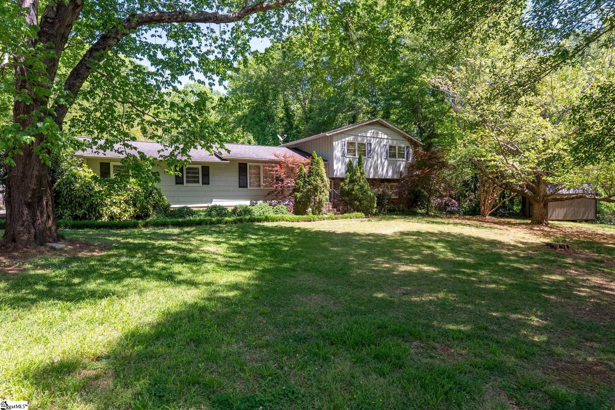 200 Fruit Mountain Road — photo
