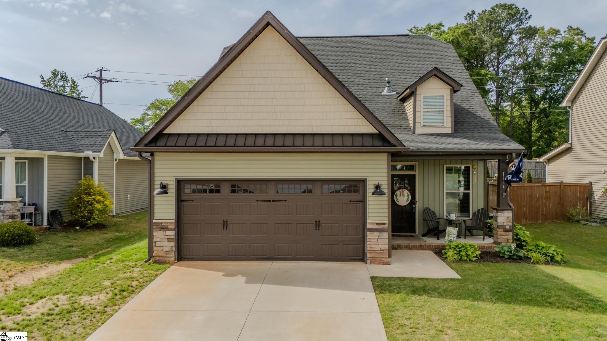 1114 Wanley Way — photo