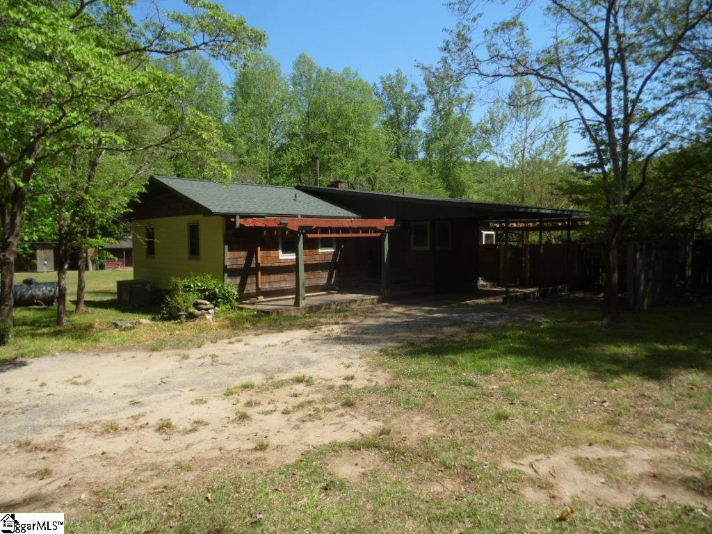 Home in Marietta, SC 29661 — photo 3
