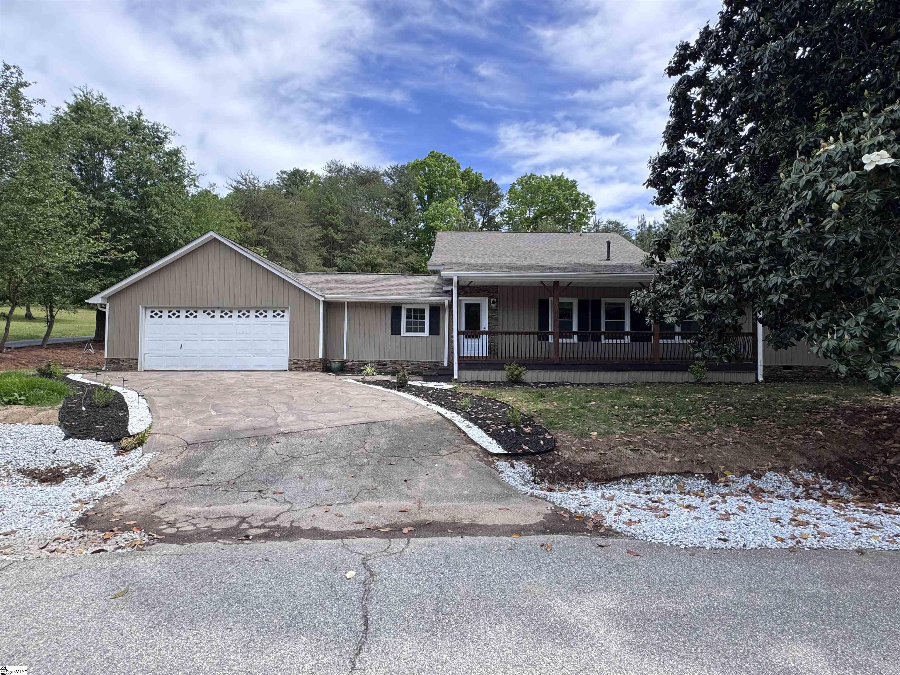 3936 Cripple Creek Road — photo