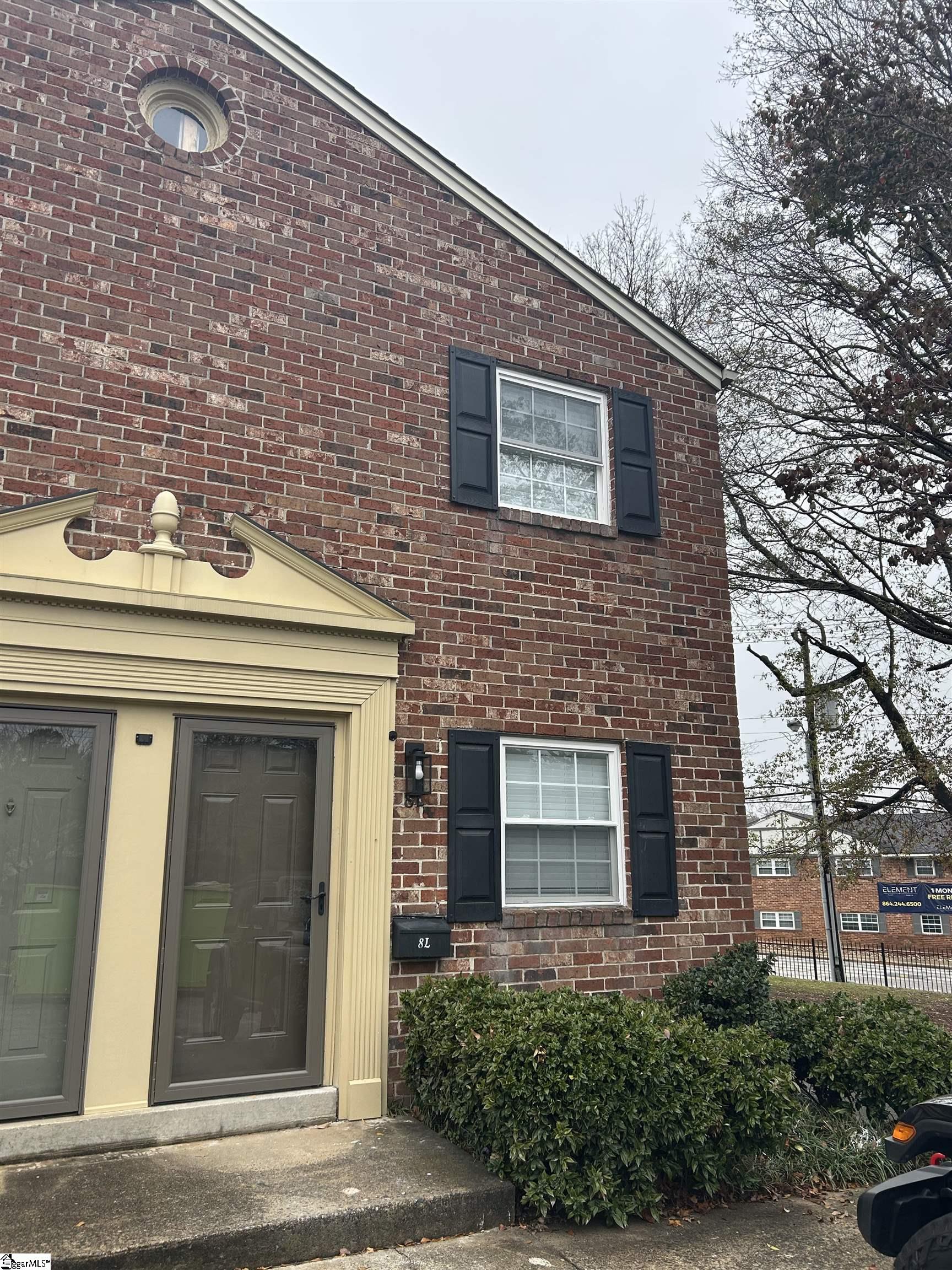 2530 E North Street Unit 8L — photo