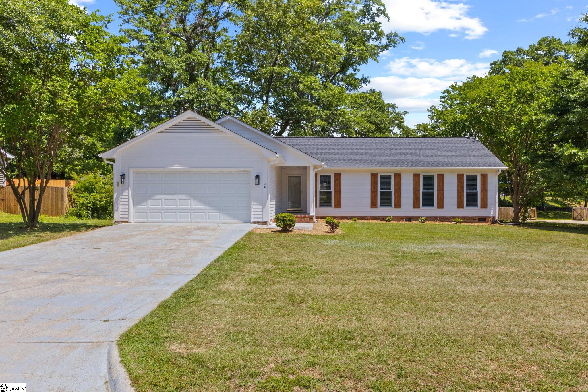 401 Belcross Drive — photo