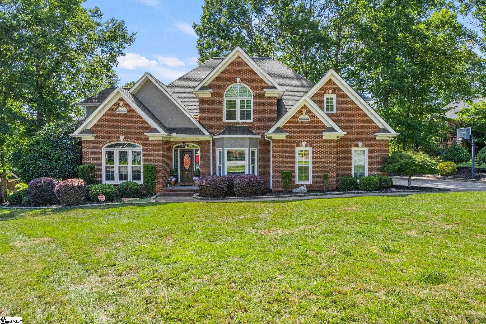 4 Golden Bear Court — photo