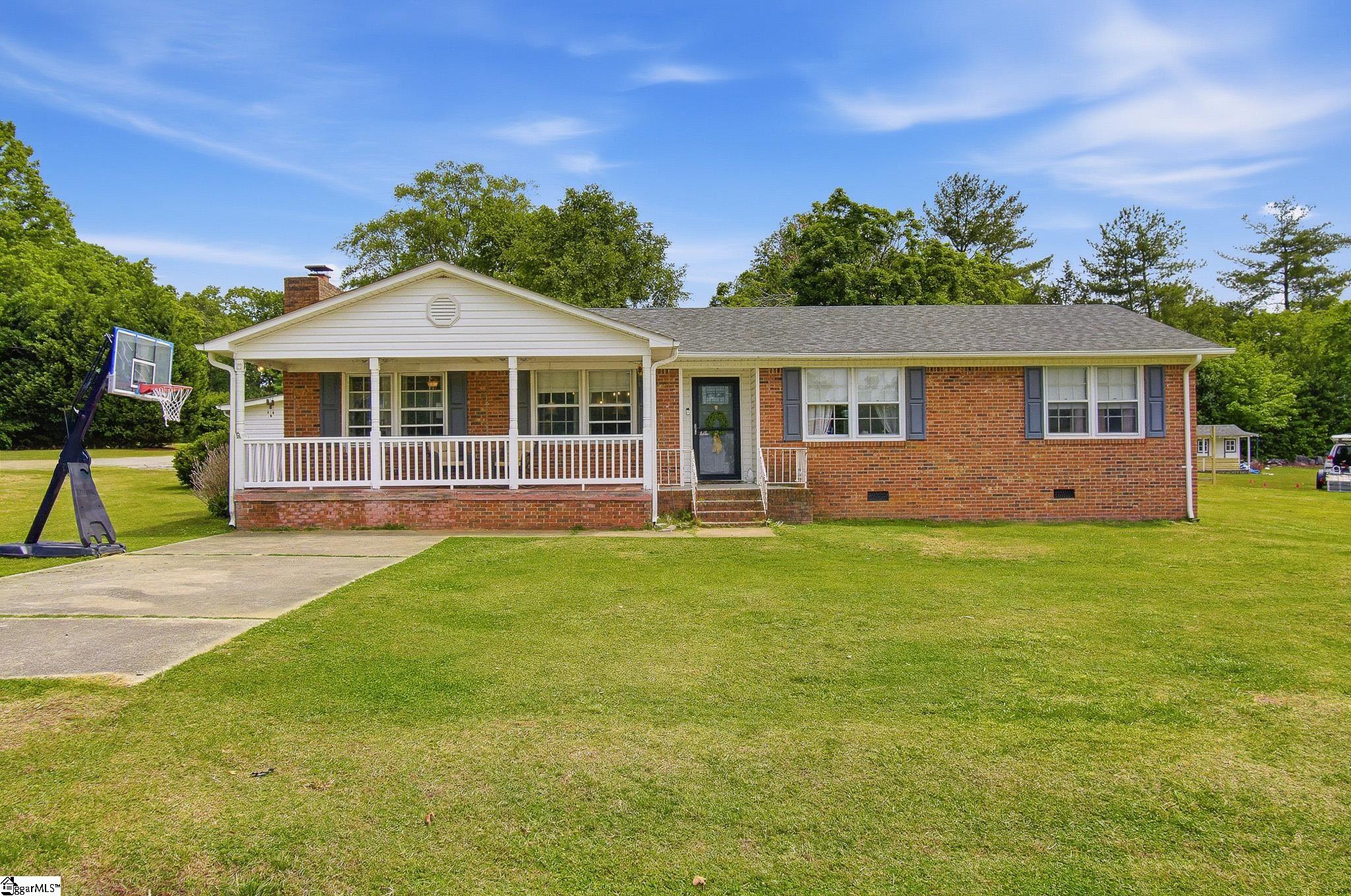 160 Inn View Drive, Inman, SC 29349