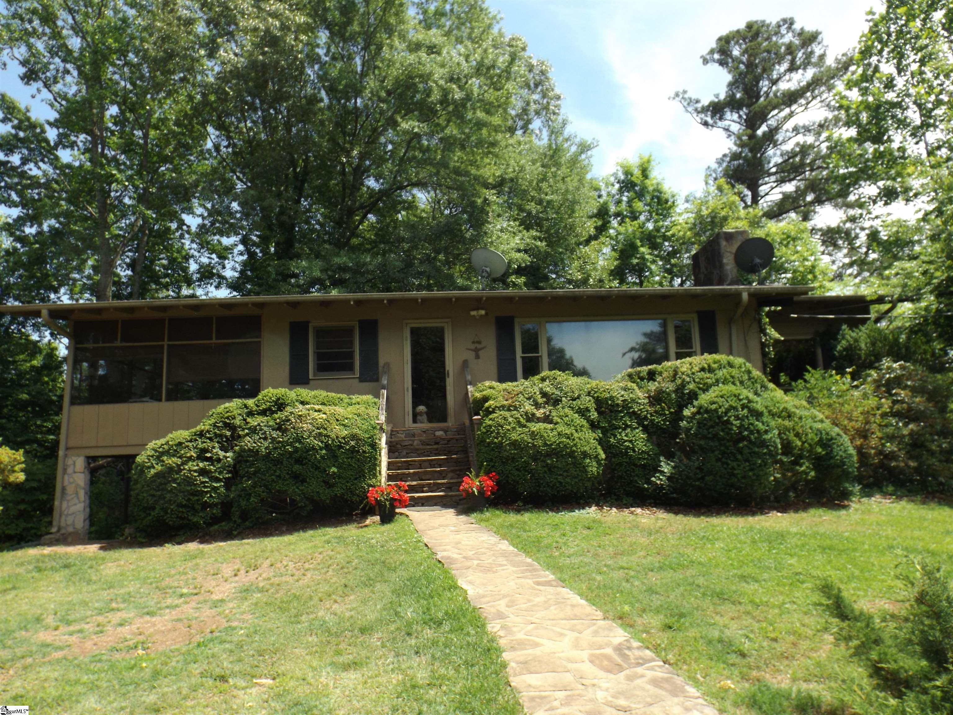 5018 Dacusville Highway — photo