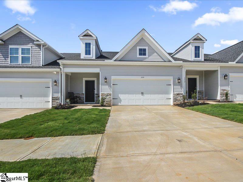 135 Herrick Place Lot 14 — photo