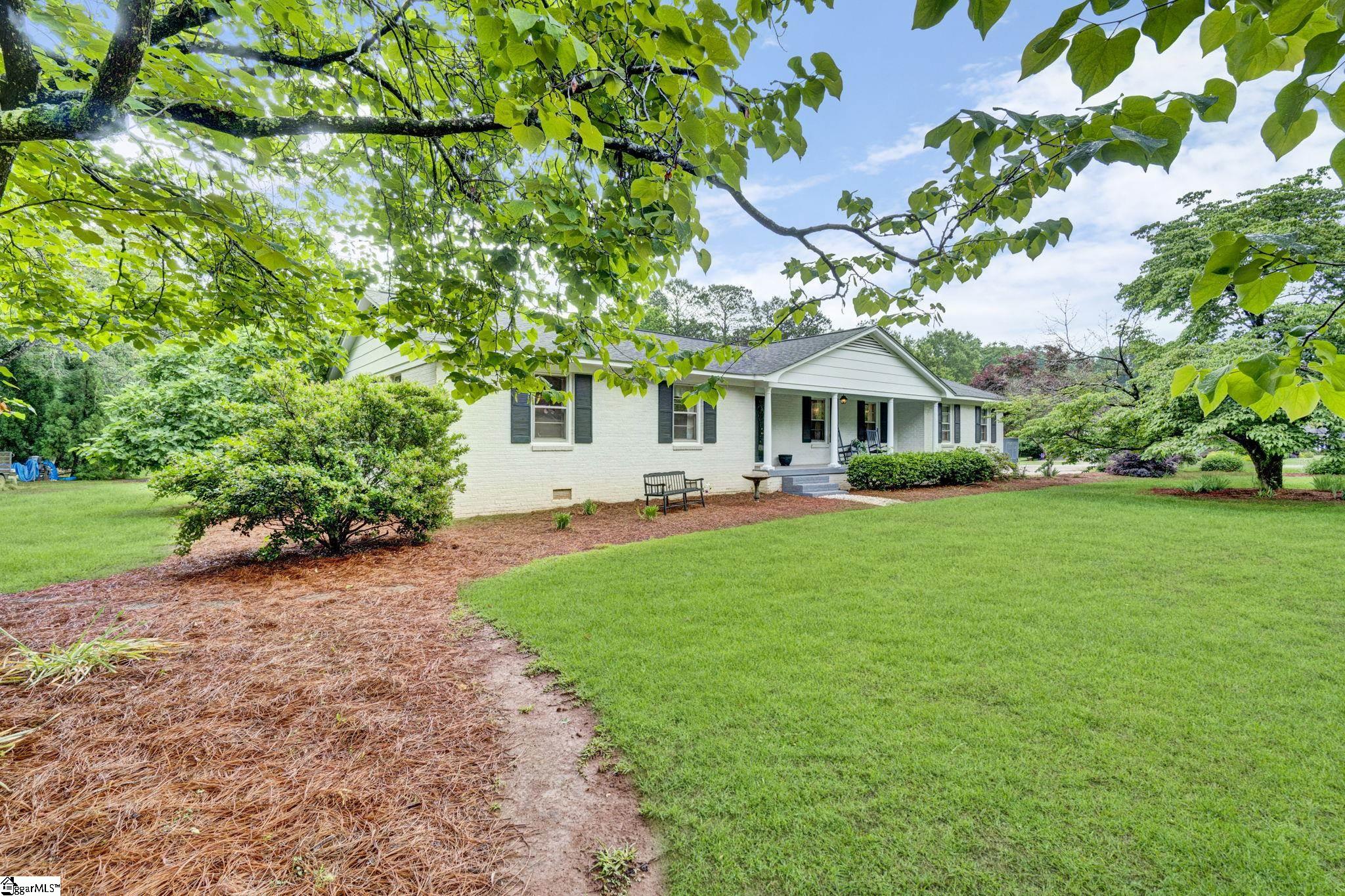 207 Fair Place — photo