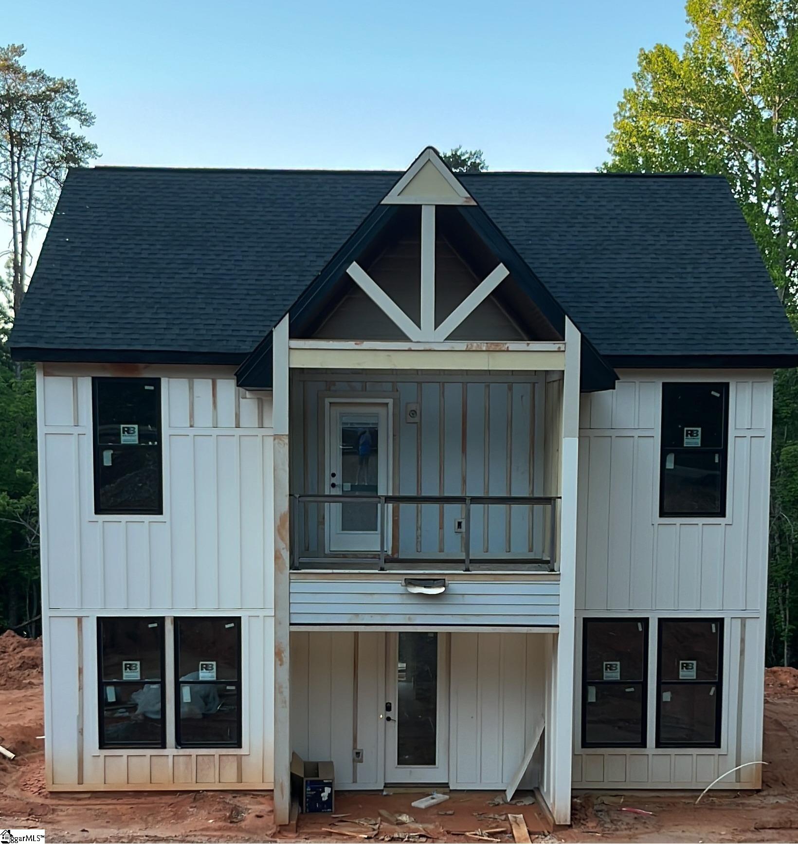 142 Boxwood Lane — photo
