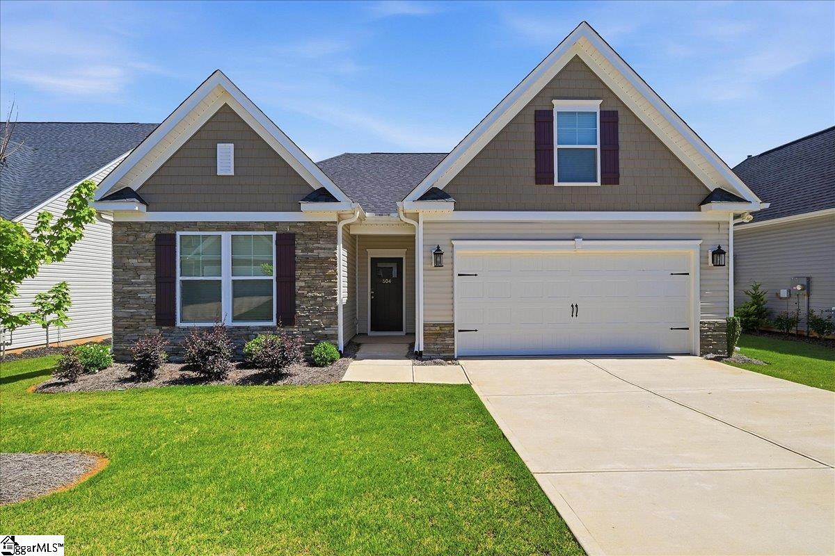 504 Clairbrook Court — photo