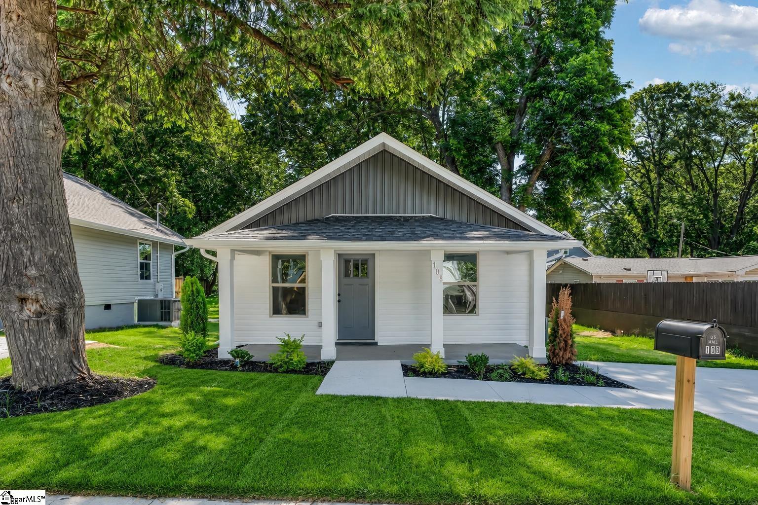 108 Mcdade Street — photo