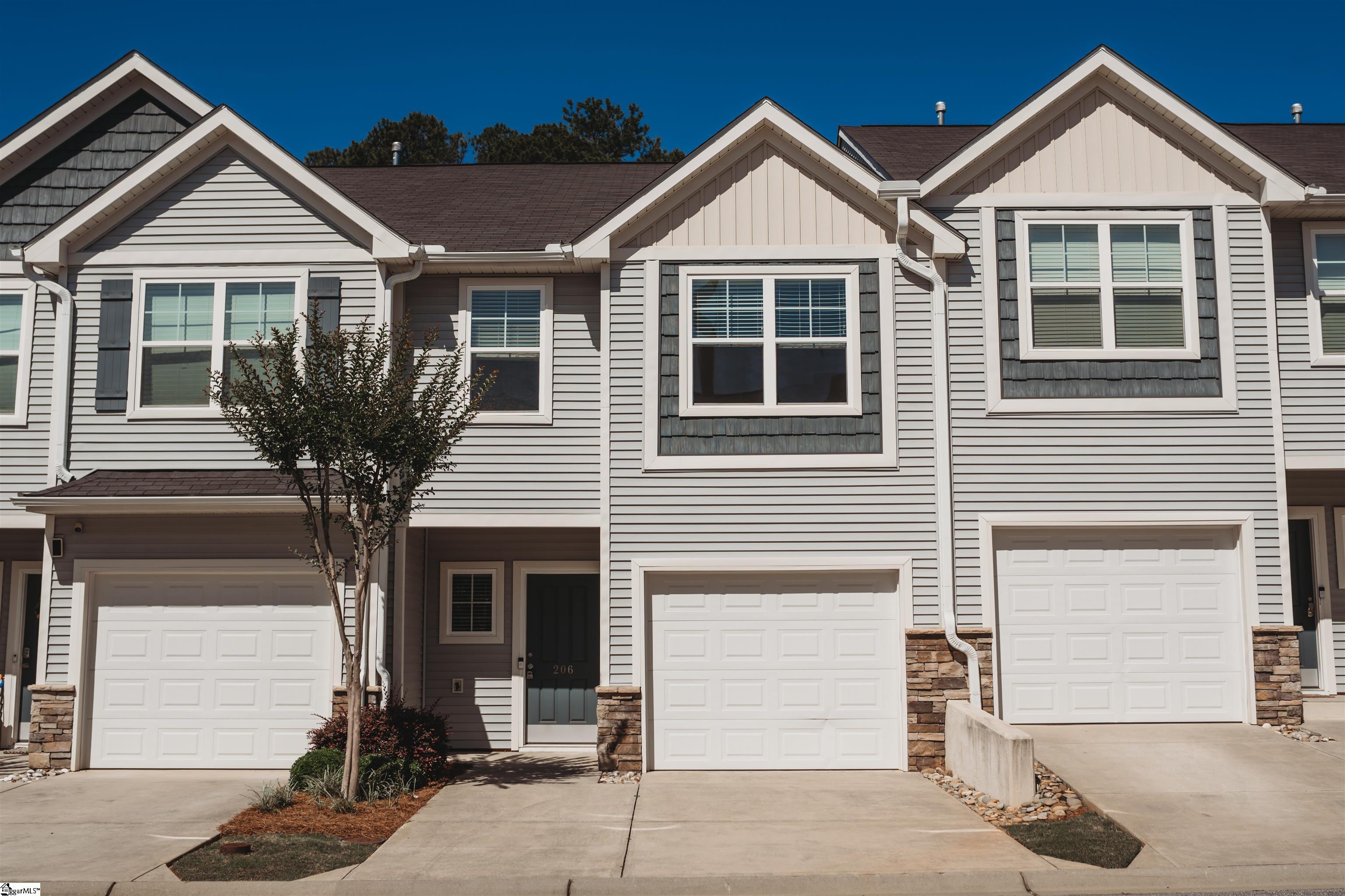 206 Button Willow Street — photo