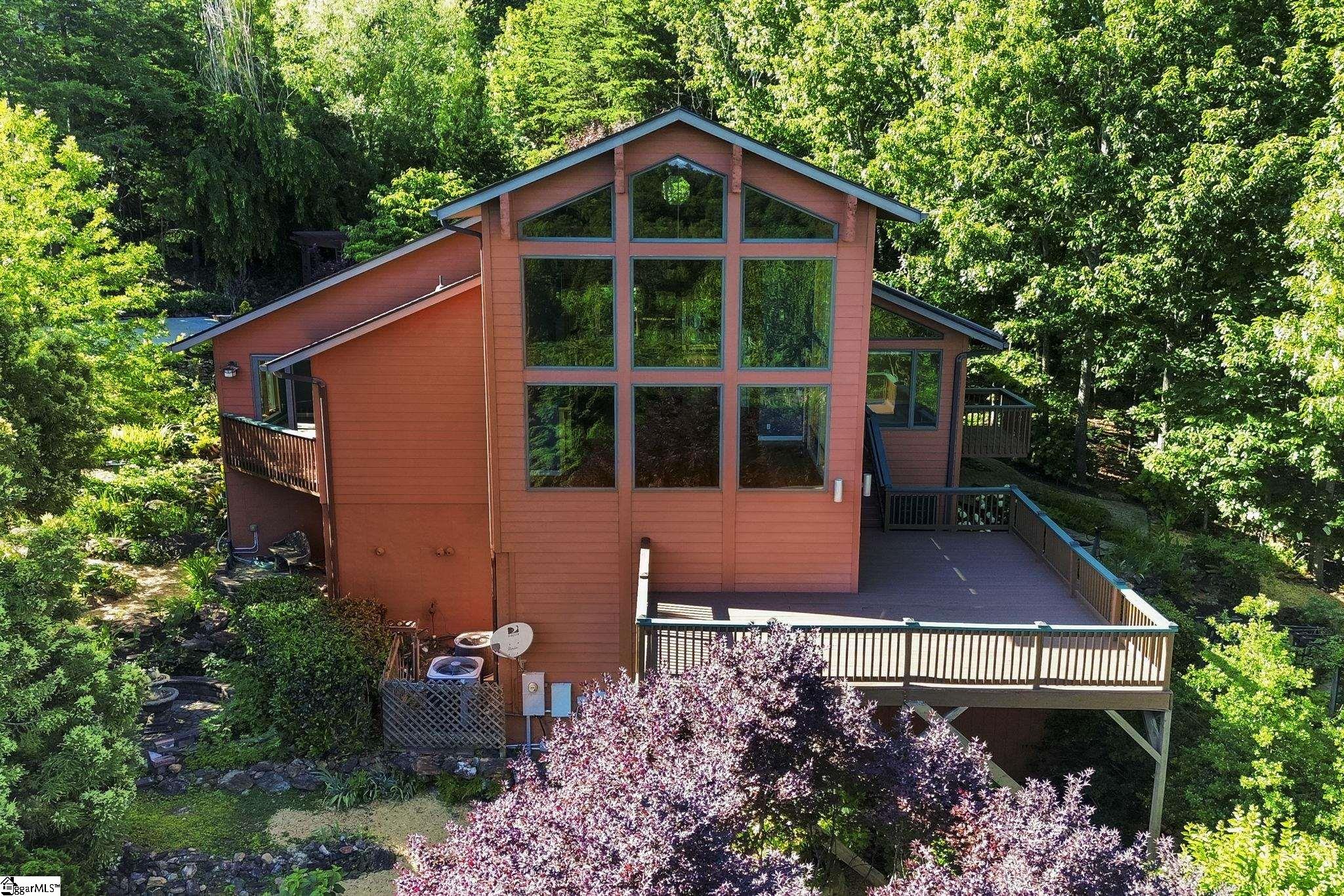 137 Laurel Falls Way — photo