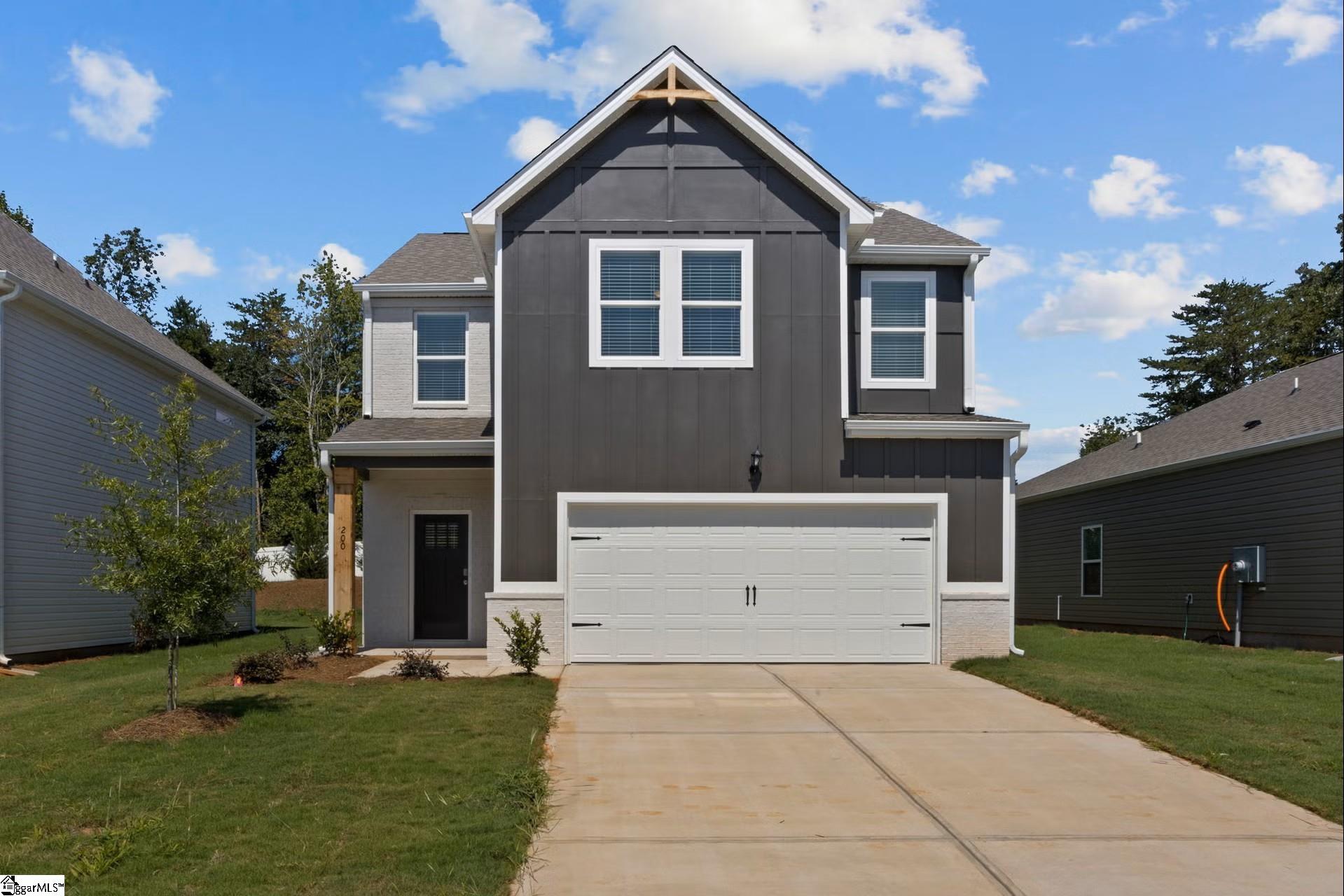 200 Juniper Valley Circle — photo