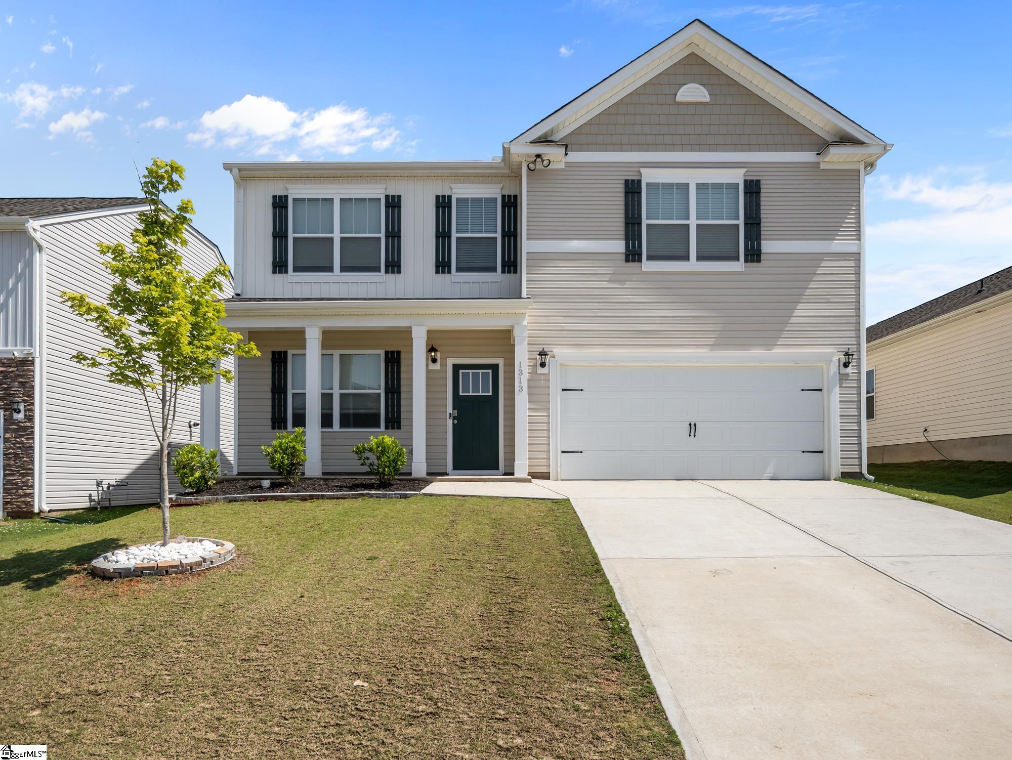 1313 Chamomile Court — photo