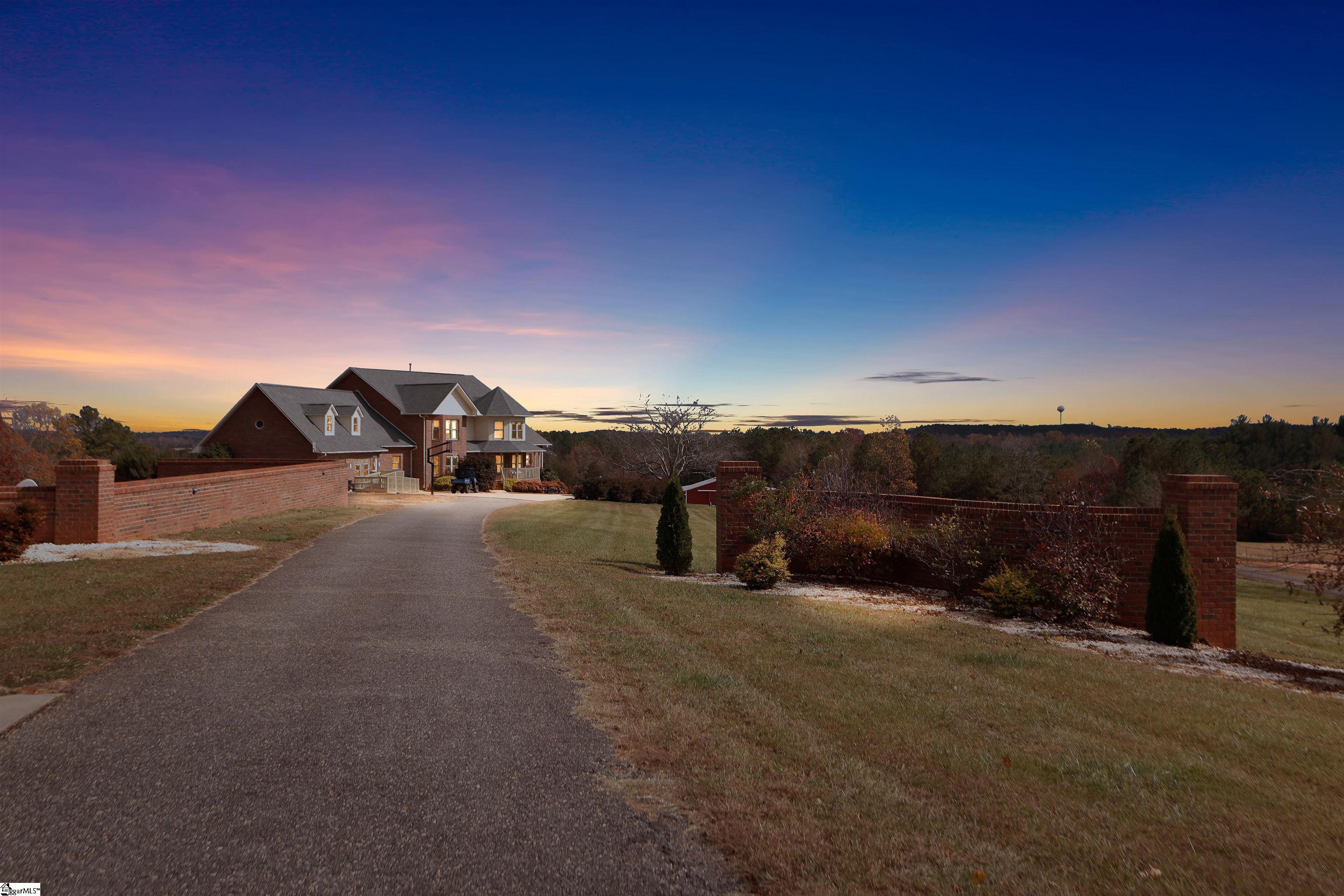 517 Cub Creek Road — photo