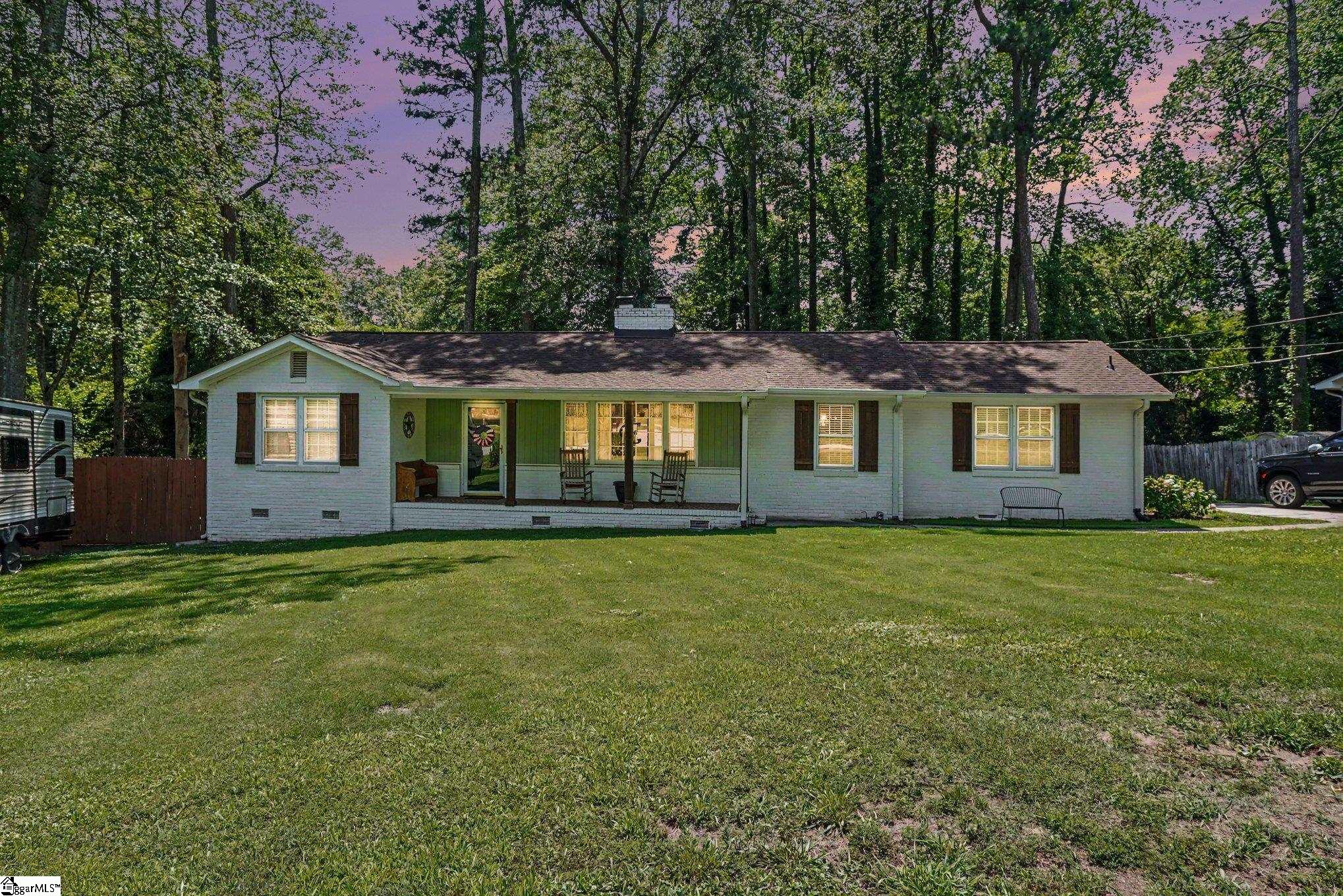 120 Carlton Drive — photo