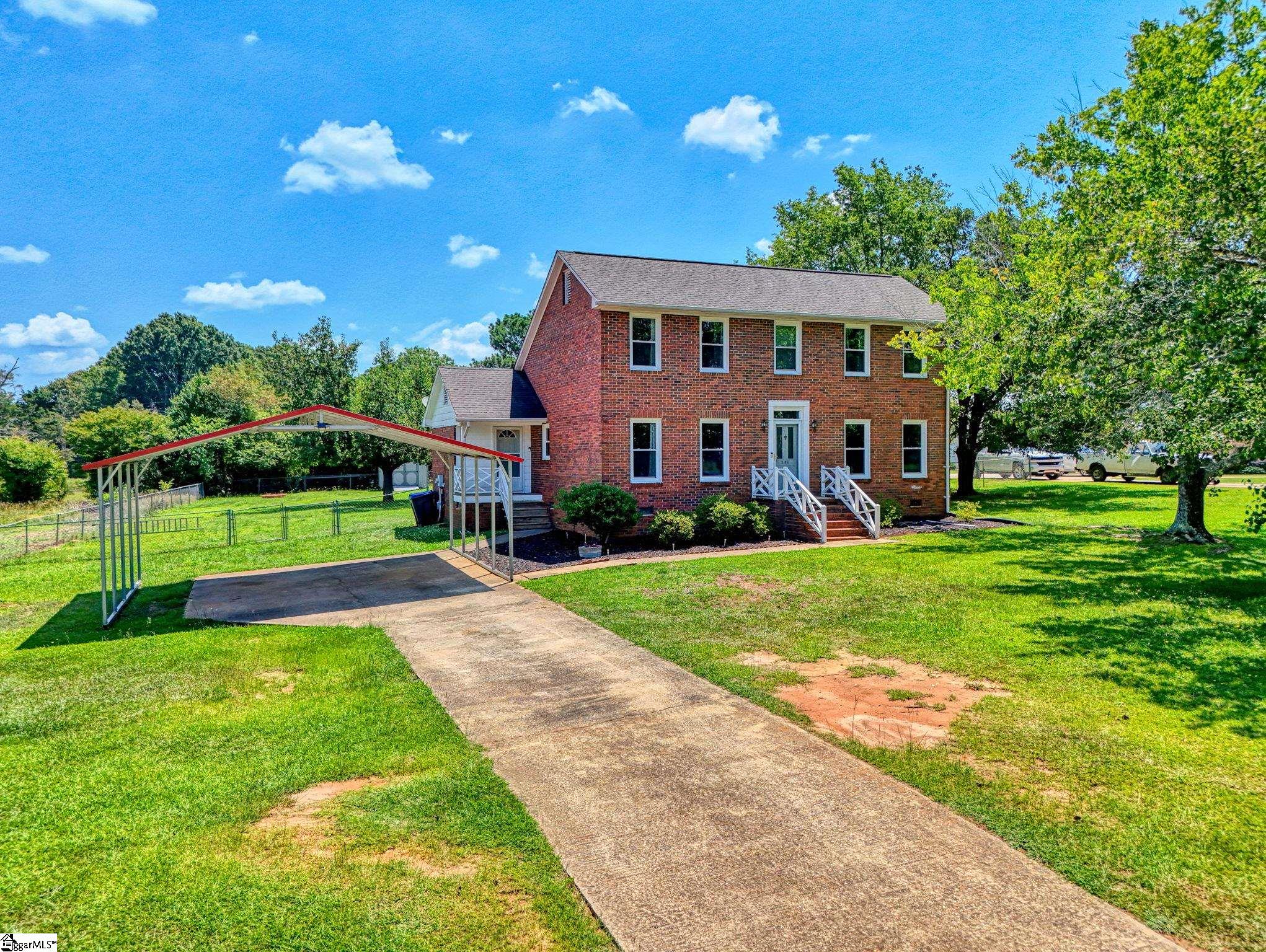 104 Locksley Drive — photo