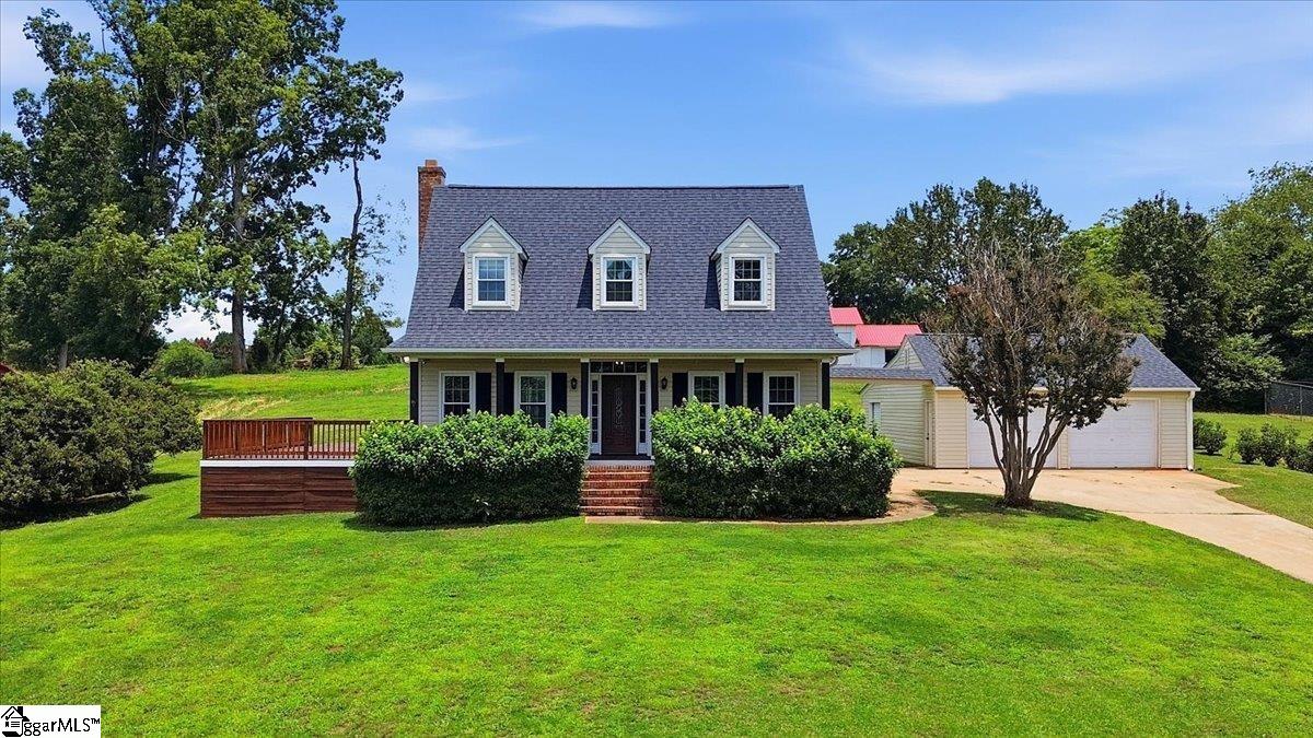 110 Amanda Drive — photo